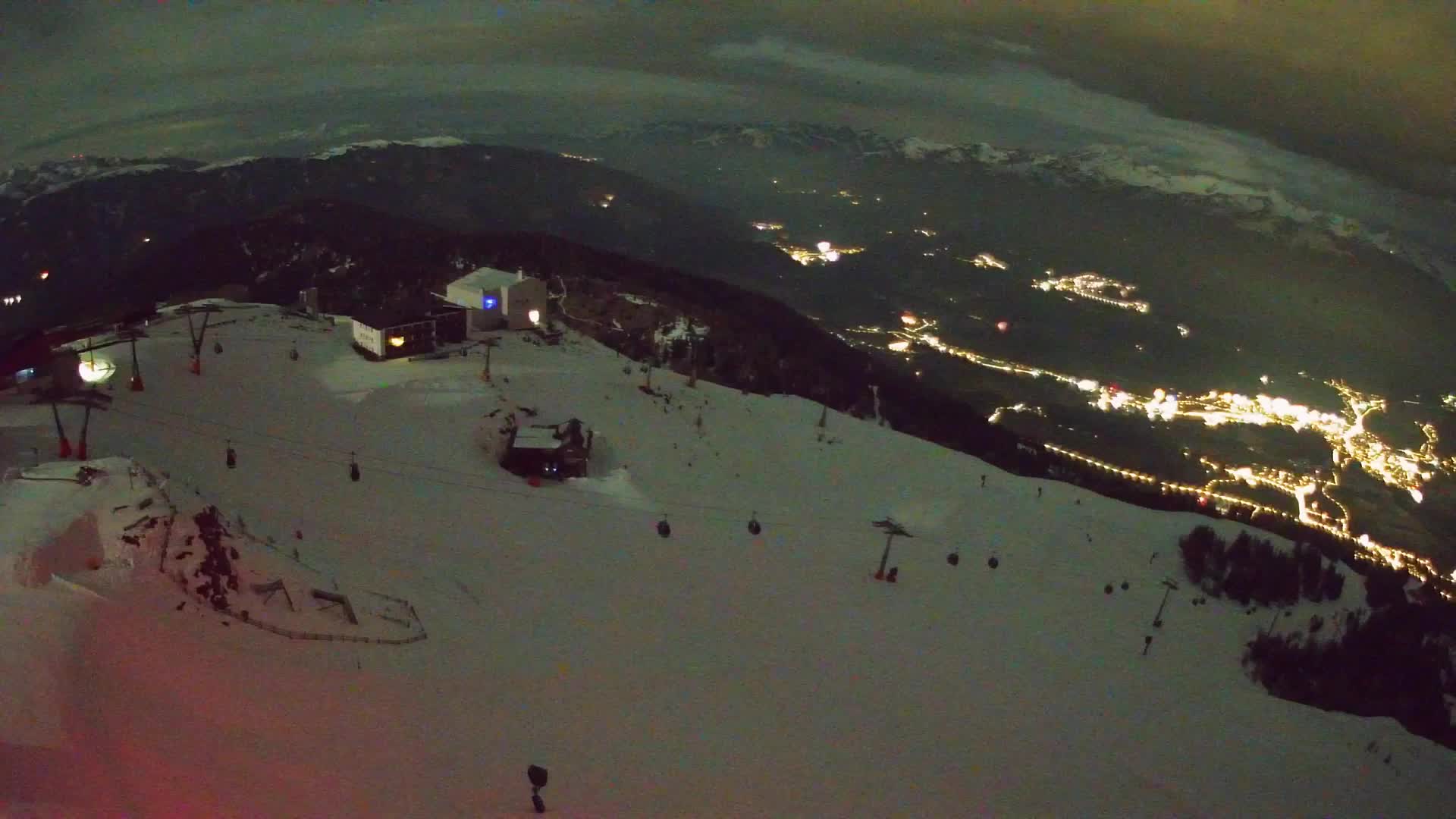 Skigebiet Kronplatz Gipfel | Blick auf Bruneck
