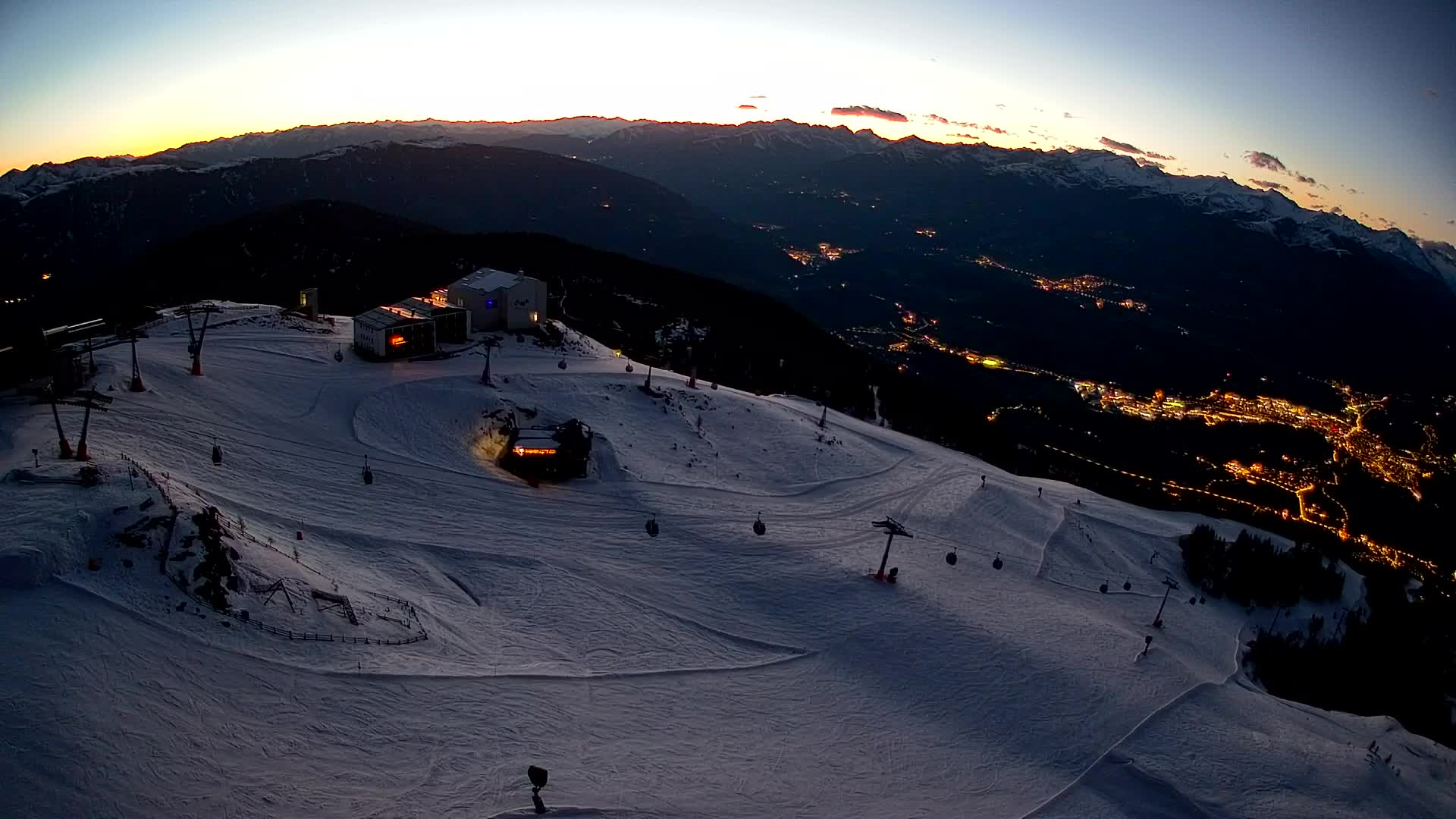 Kronplatz peak Ski resort | view to Bruneck