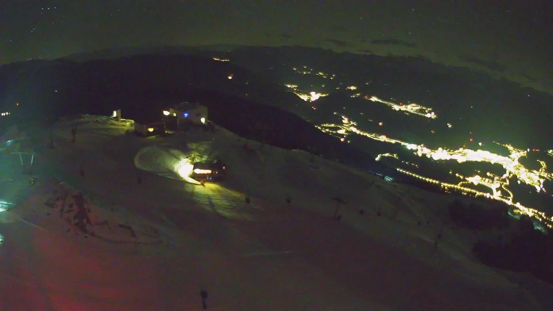Kronplatz peak Ski resort | view to Bruneck