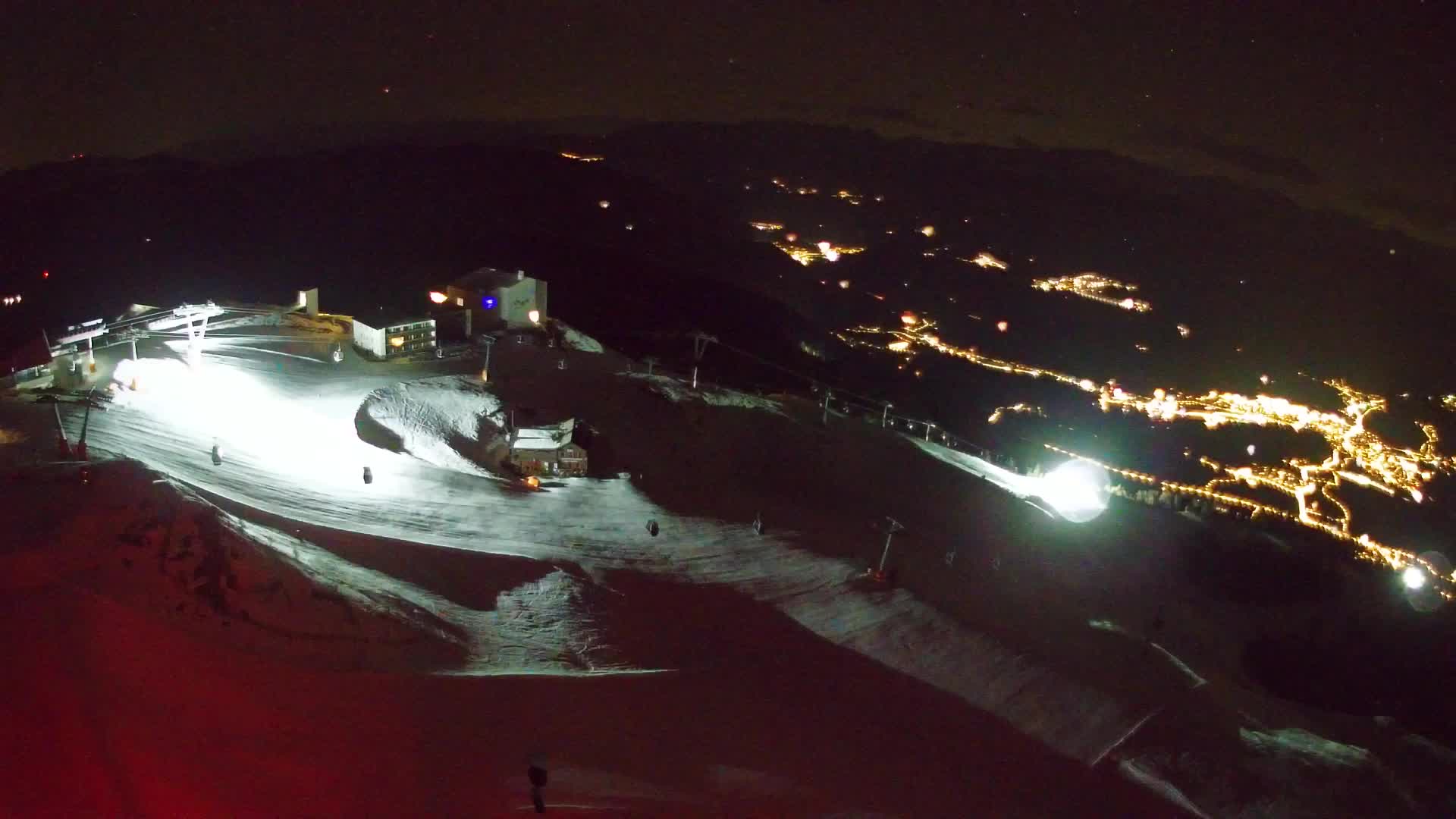 Kronplatz peak Ski resort | view to Bruneck