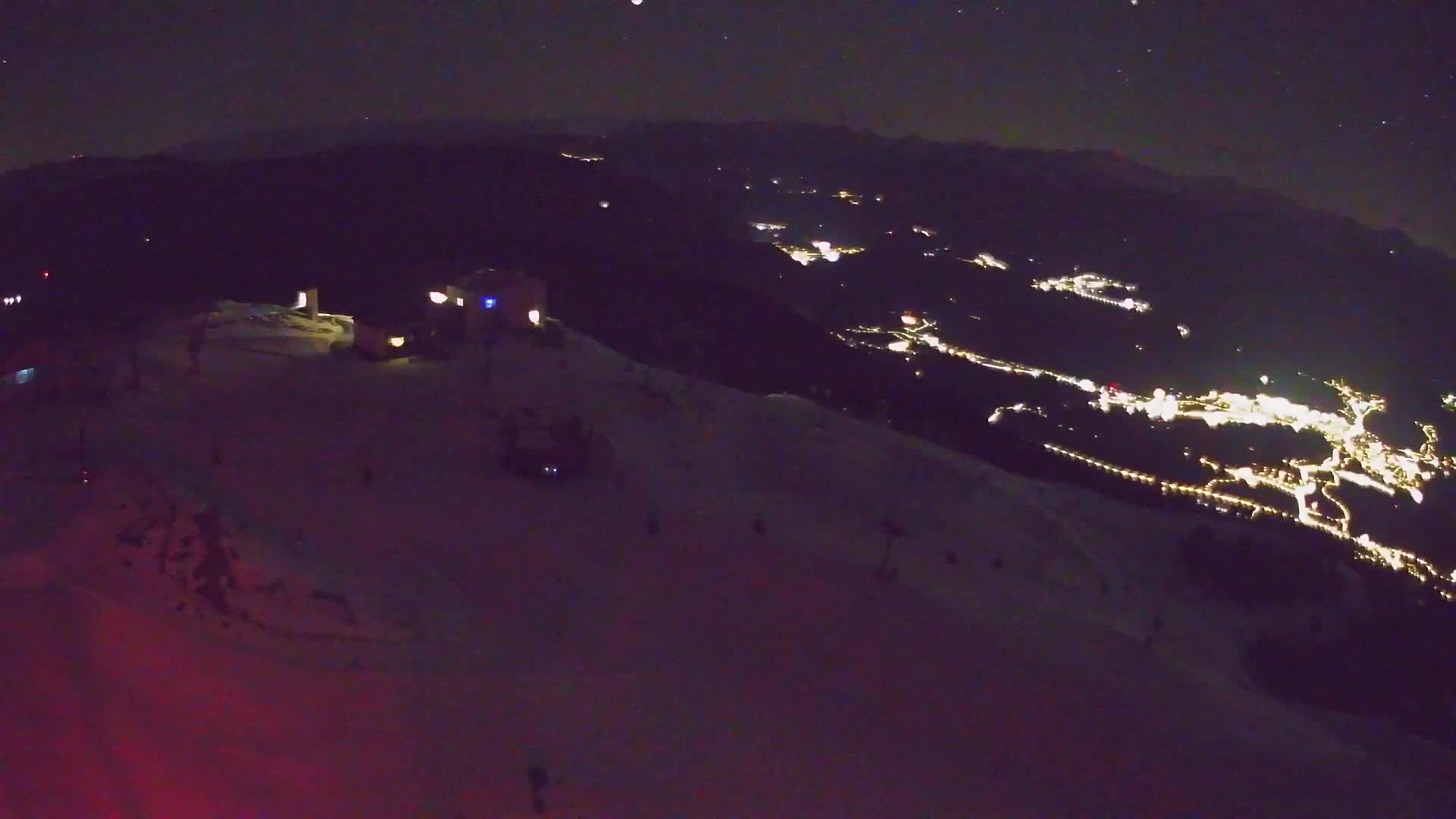 Stazione sciistica di Plan de Corones | vista su Brunico