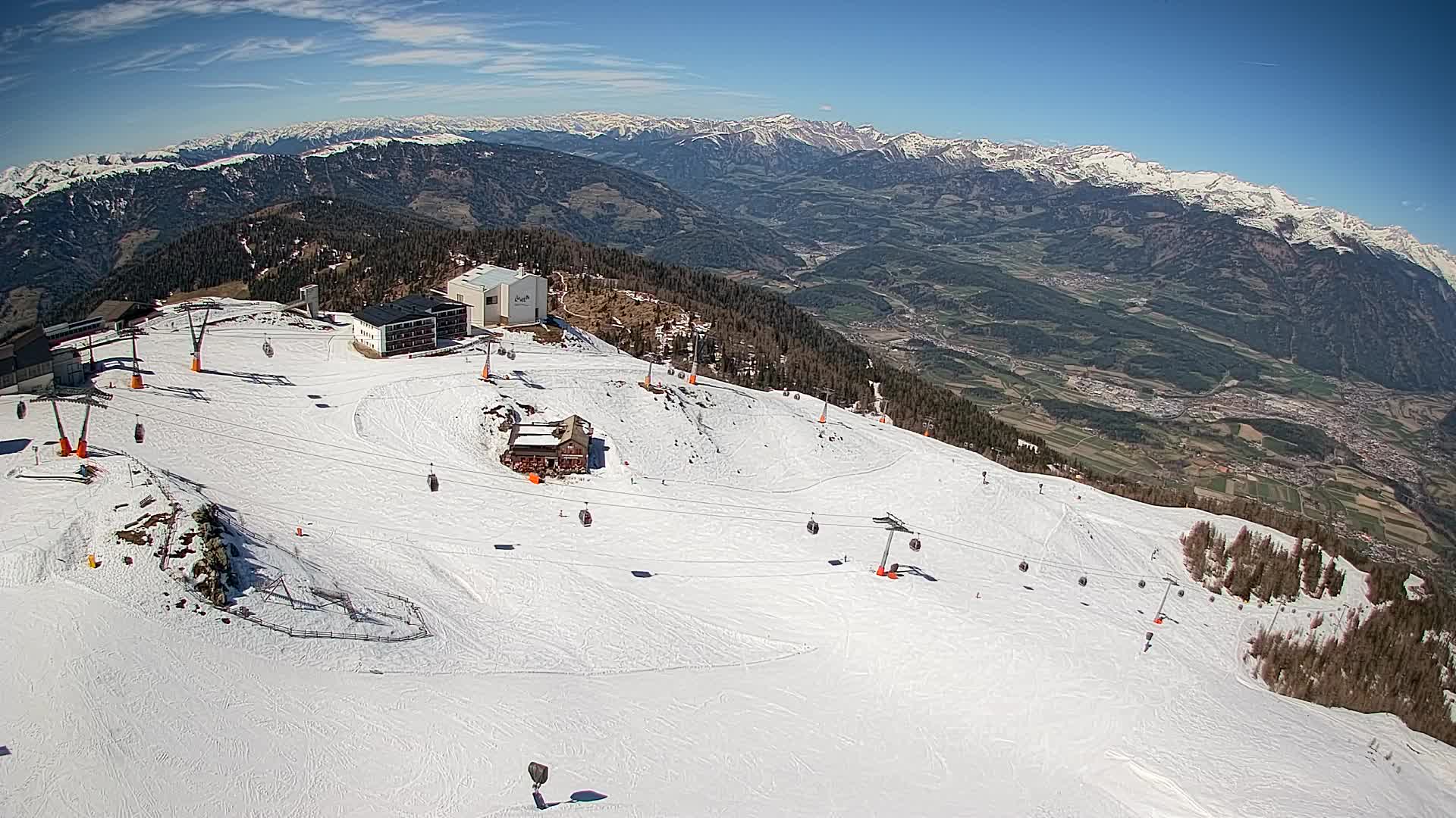 Smučišče Kronplatz – vrh | pogled na Bruneck