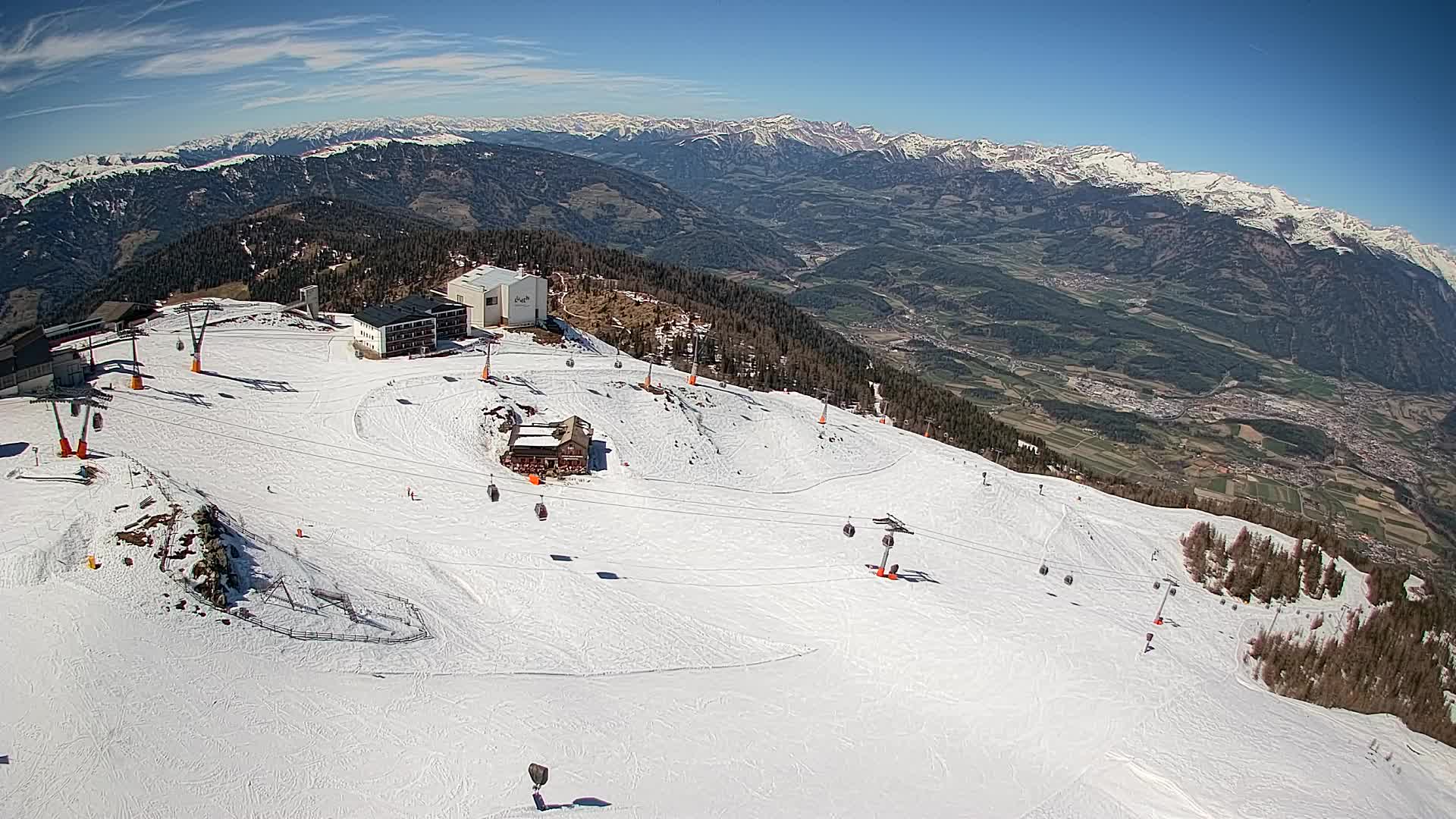 Station de ski Kronplatz sommet | vue sur Brunico