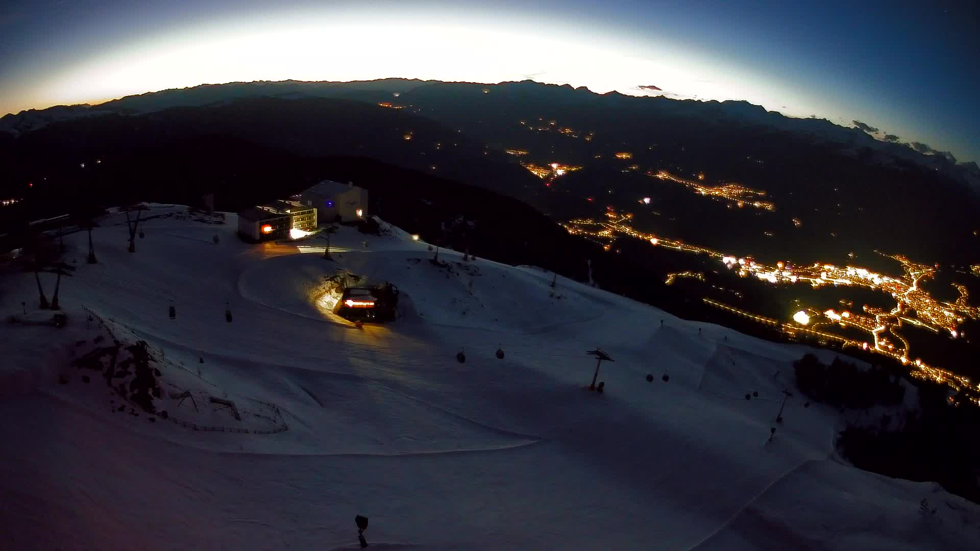 Smučišče Kronplatz – vrh | pogled na Bruneck