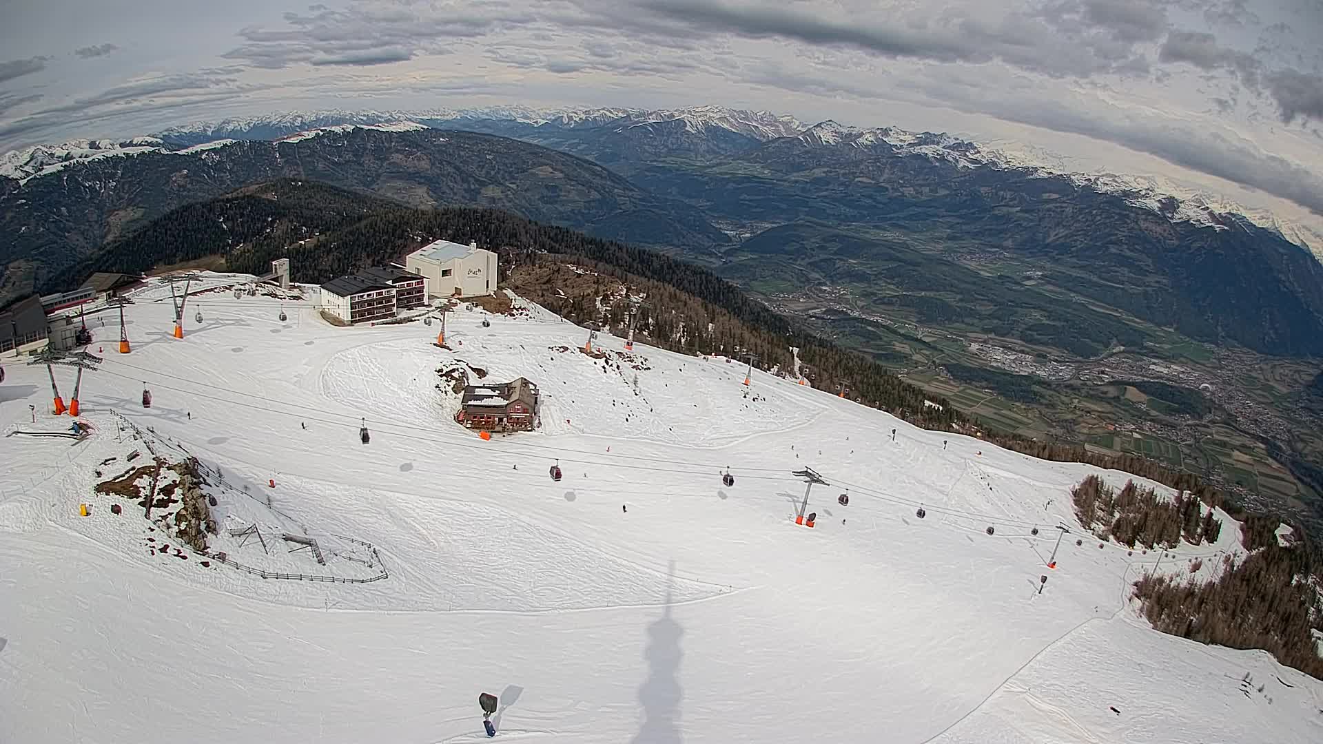 Smučišče Kronplatz – vrh | pogled na Bruneck