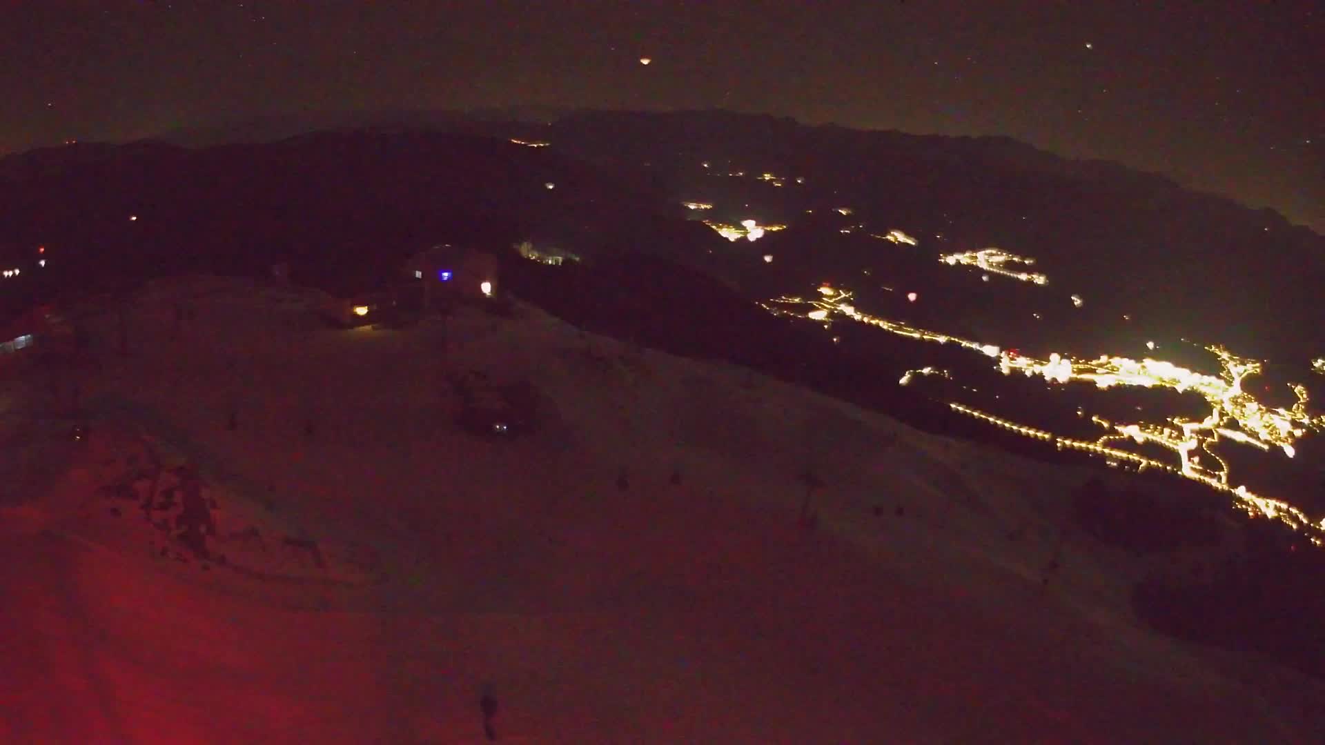 Stazione sciistica di Plan de Corones | vista su Brunico