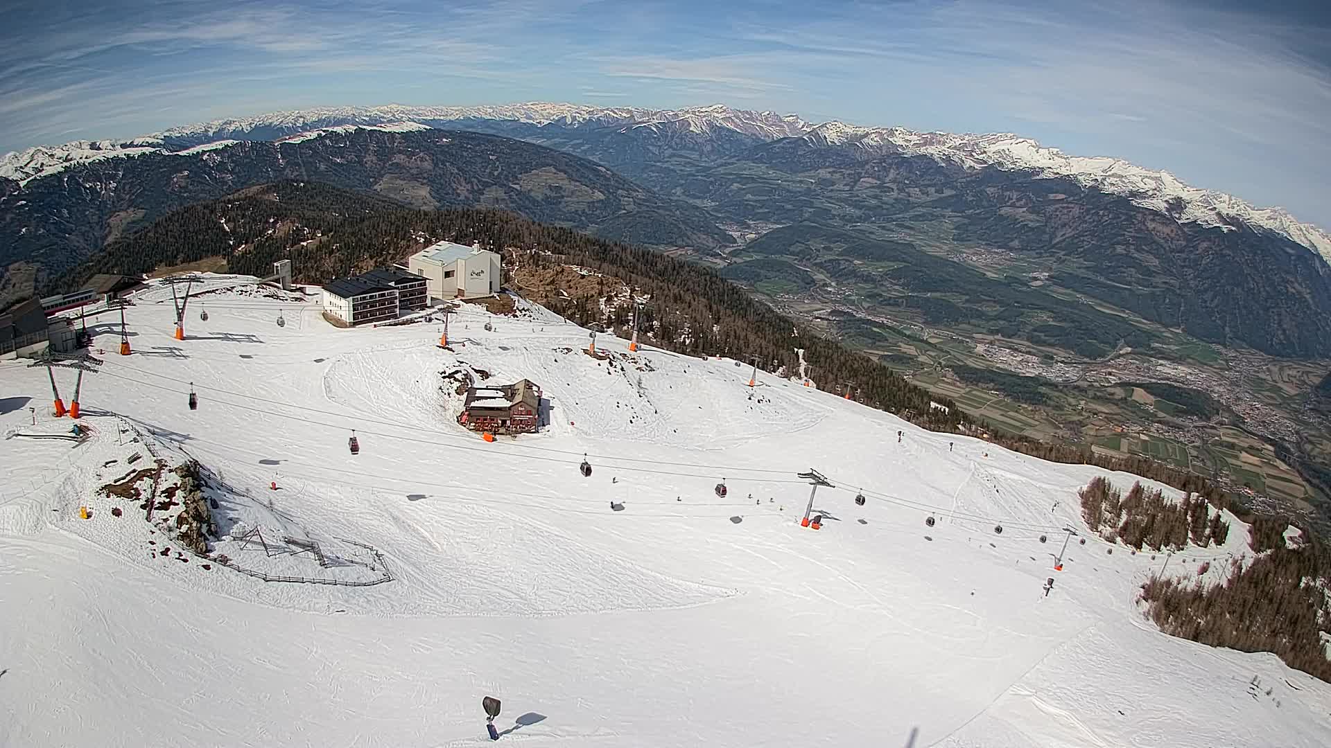 Station de ski Kronplatz sommet | vue sur Brunico