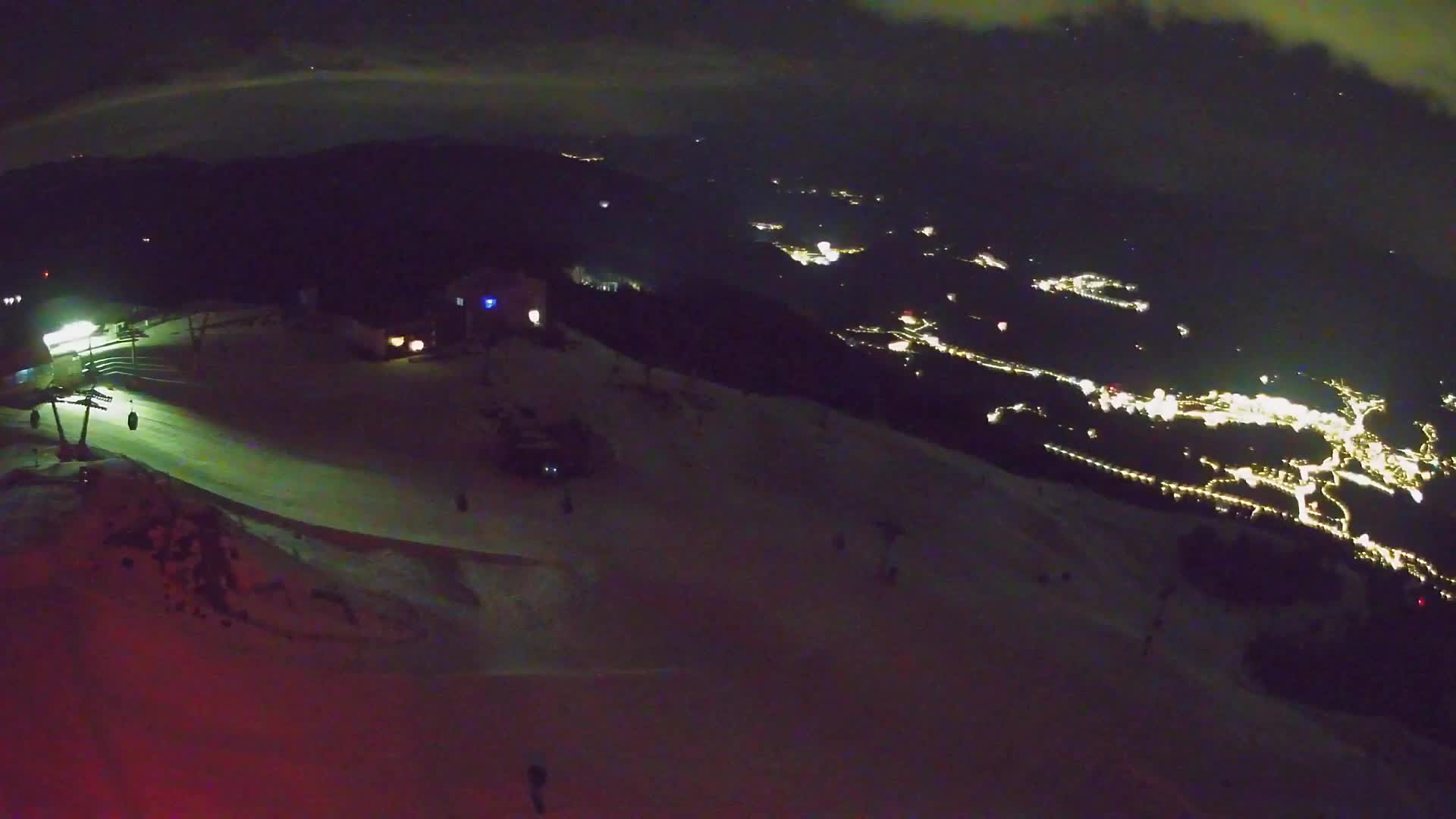 Kronplatz peak Ski resort | view to Bruneck