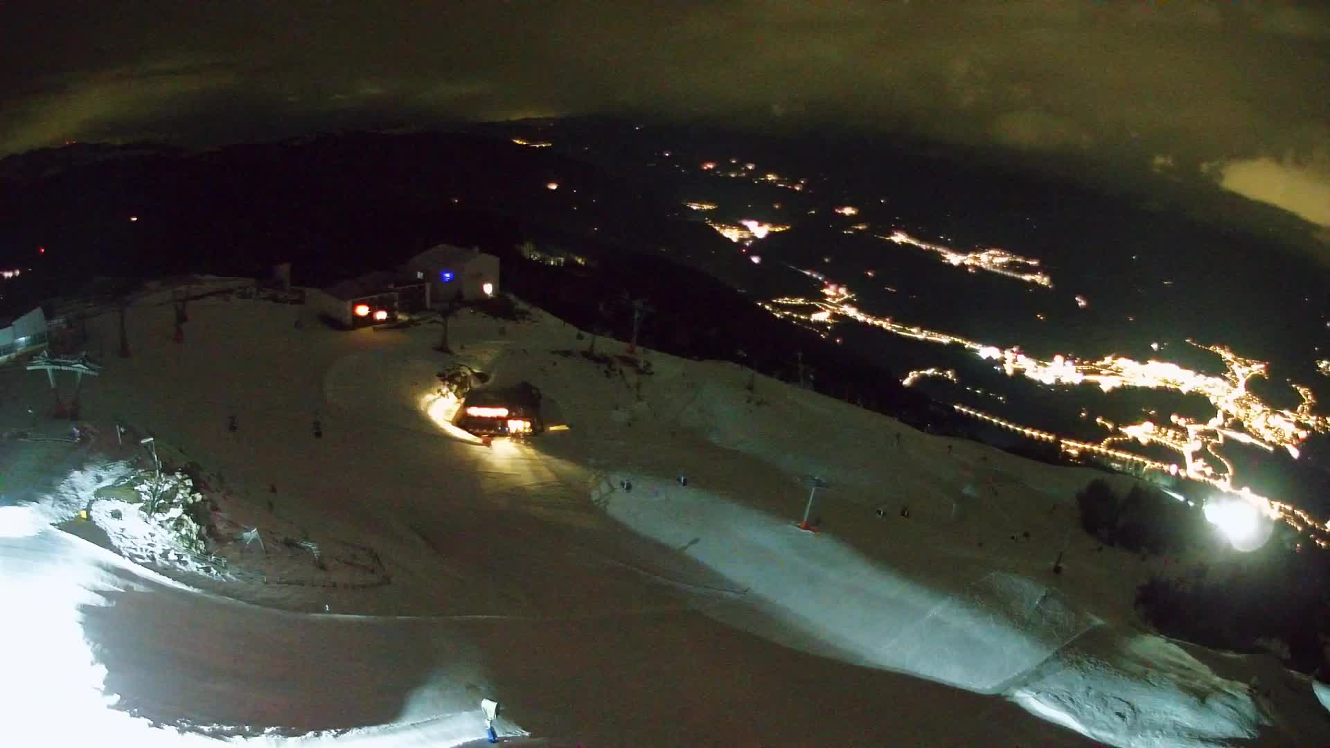 Skigebiet Kronplatz Gipfel | Blick auf Bruneck