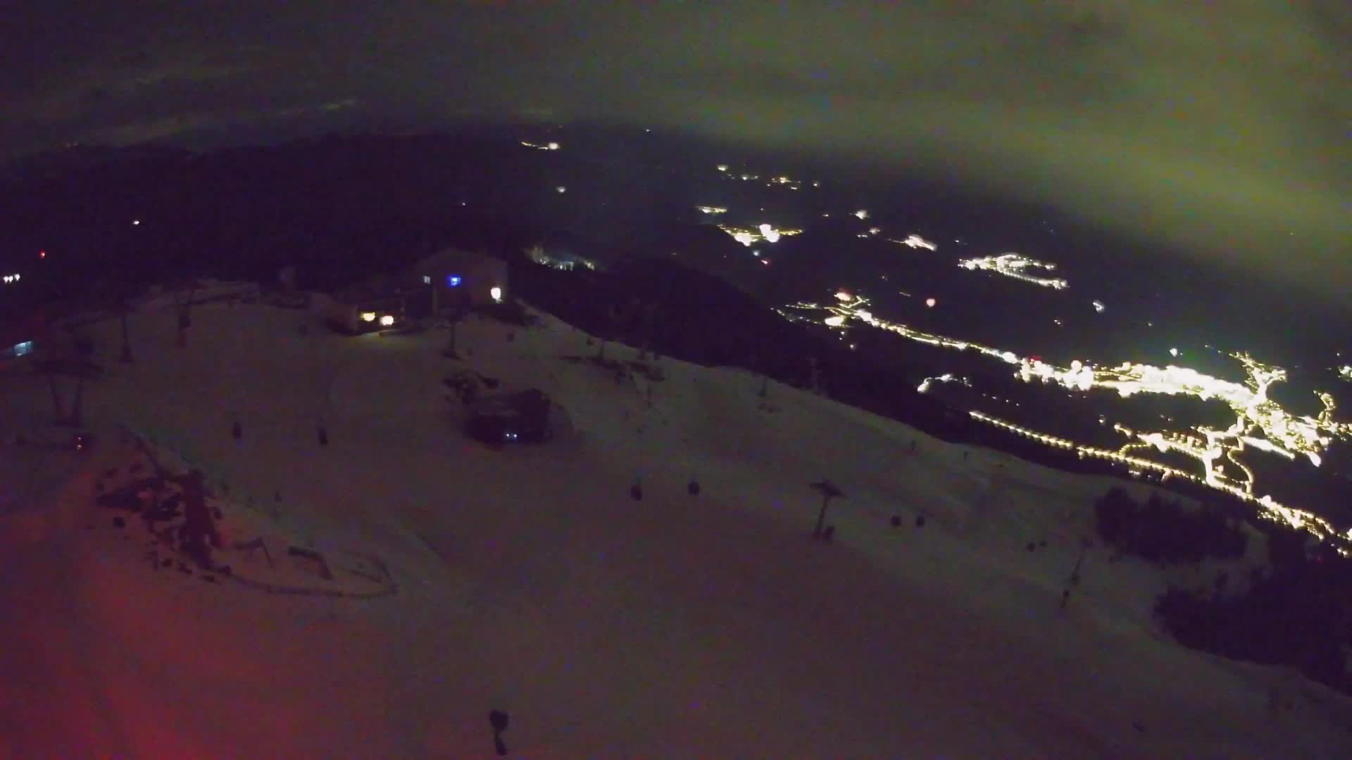 Kronplatz peak Ski resort | view to Bruneck