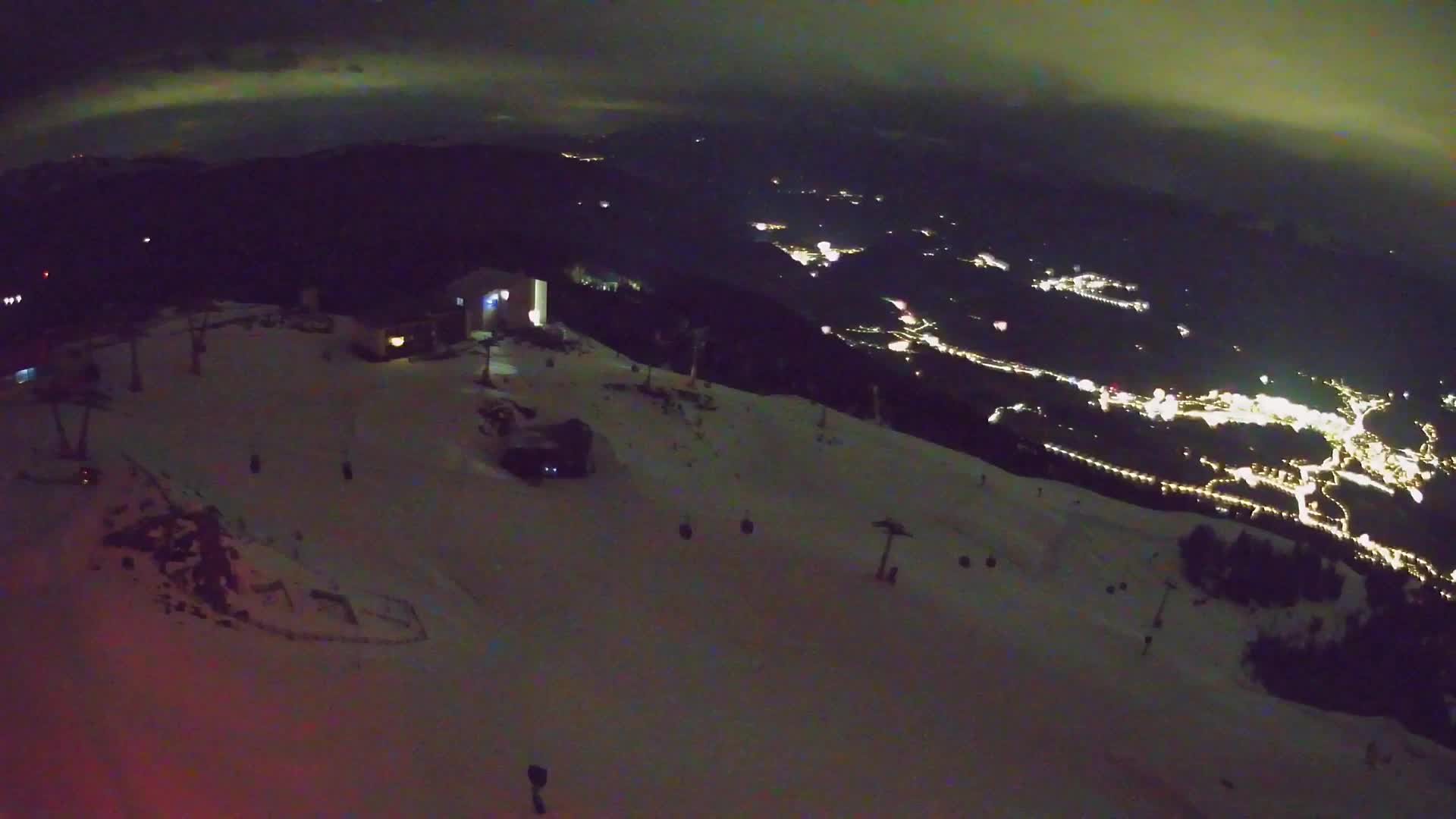 Skigebiet Kronplatz Gipfel | Blick auf Bruneck