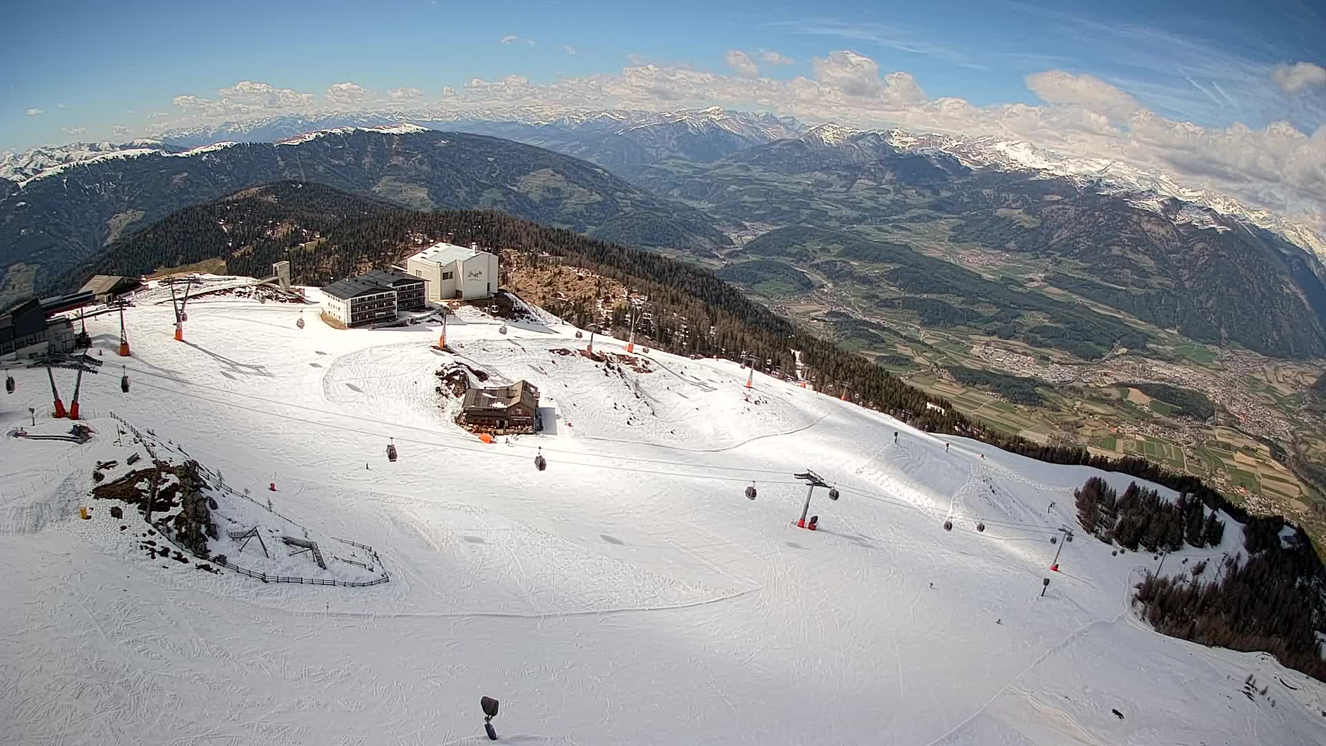 Kronplatz peak Ski resort | view to Bruneck