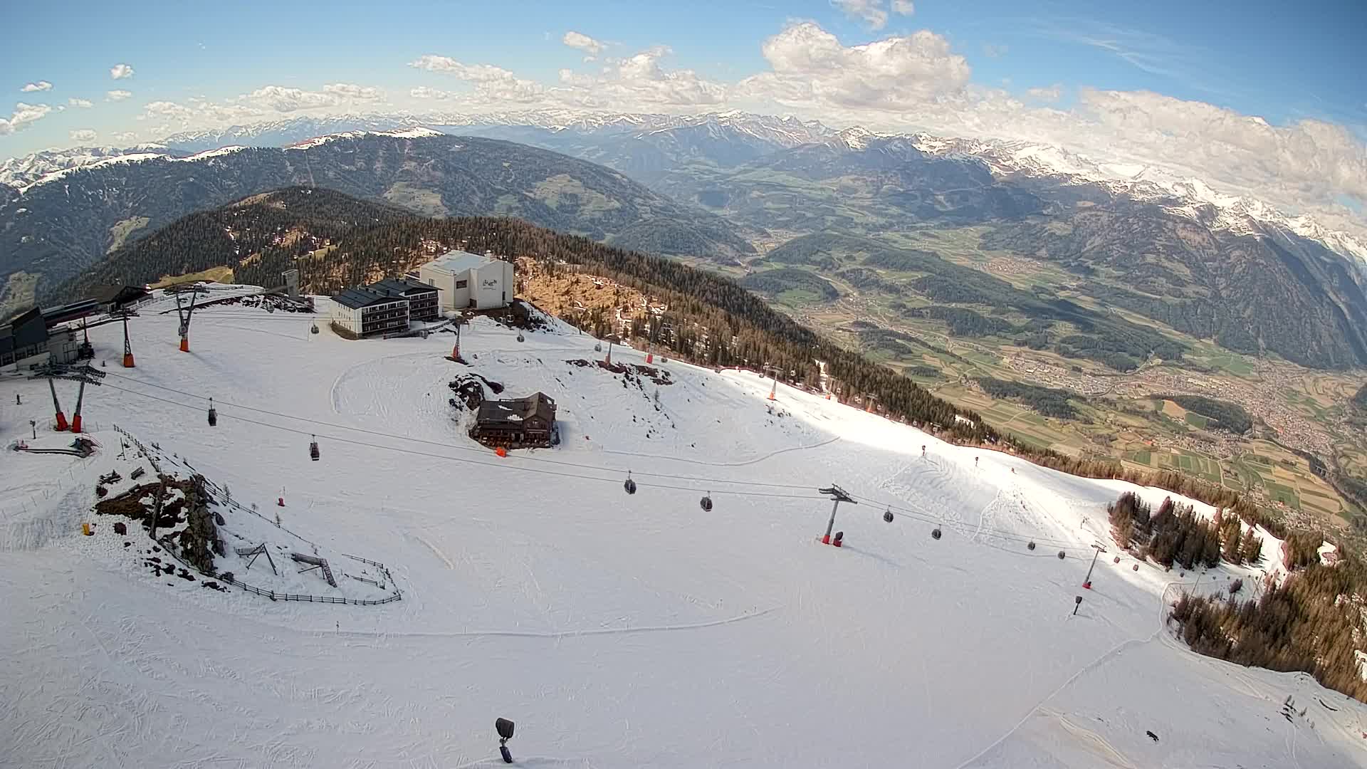 Skigebiet Kronplatz Gipfel | Blick auf Bruneck