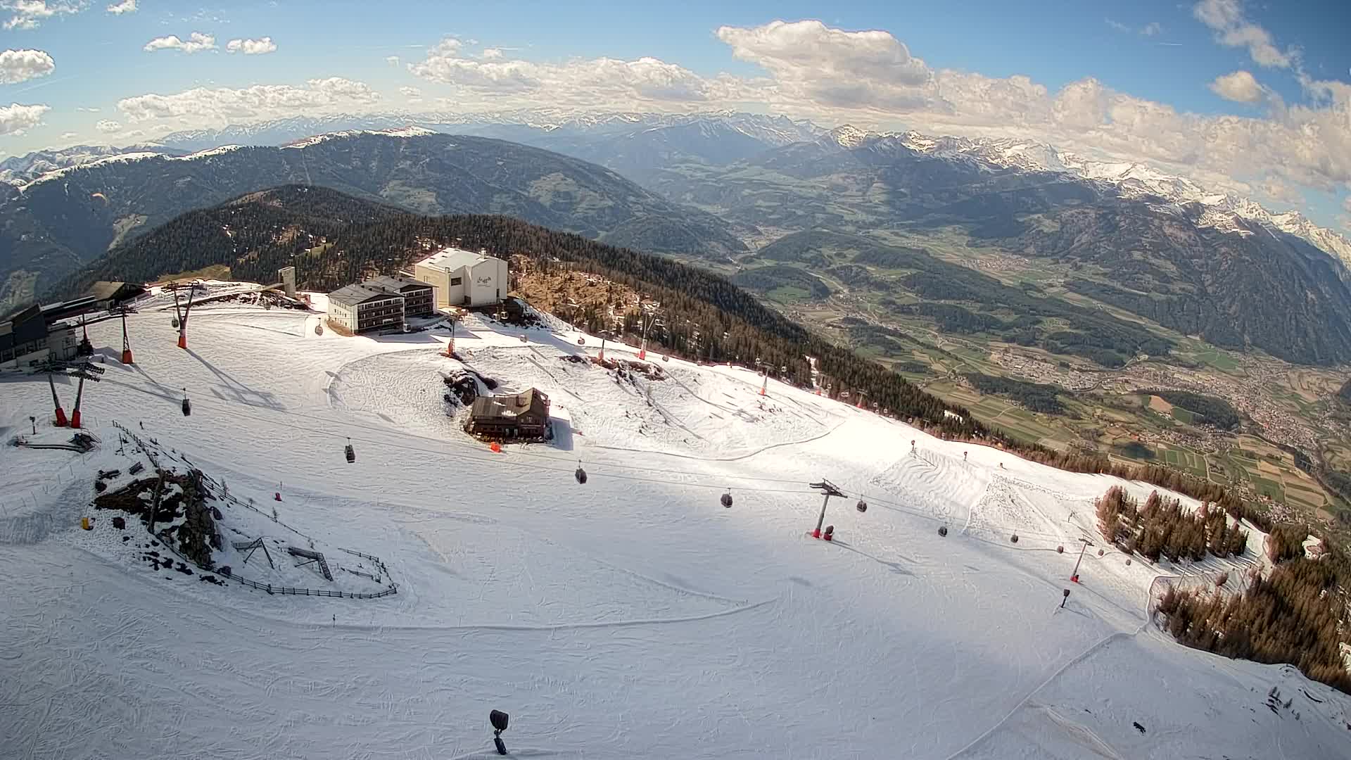 Kronplatz peak Ski resort | view to Bruneck