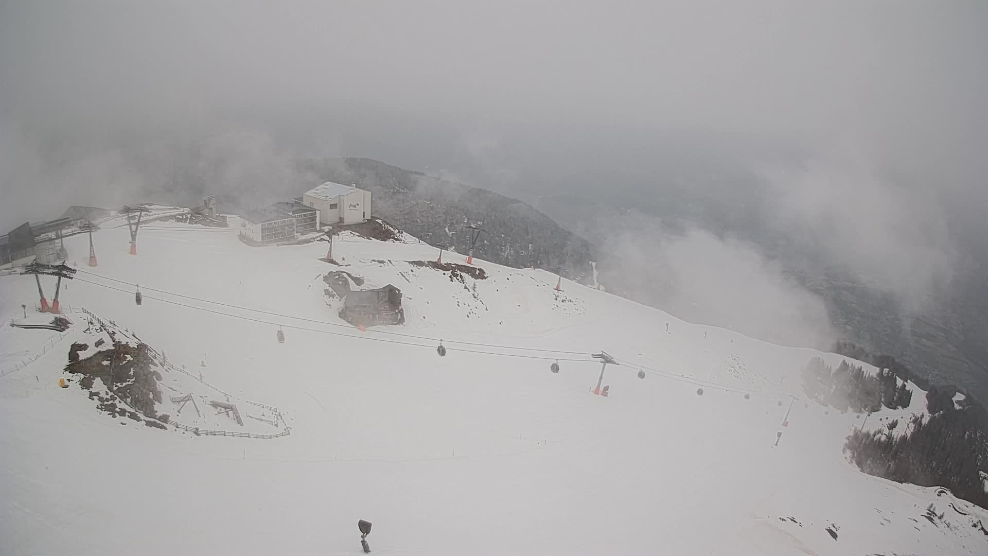 Kronplatz peak Ski resort | view to Bruneck
