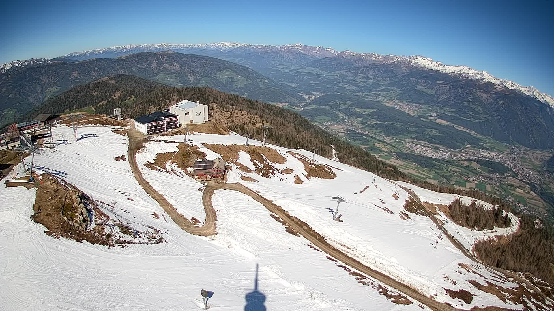 Stazione sciistica di Plan de Corones | vista su Brunico