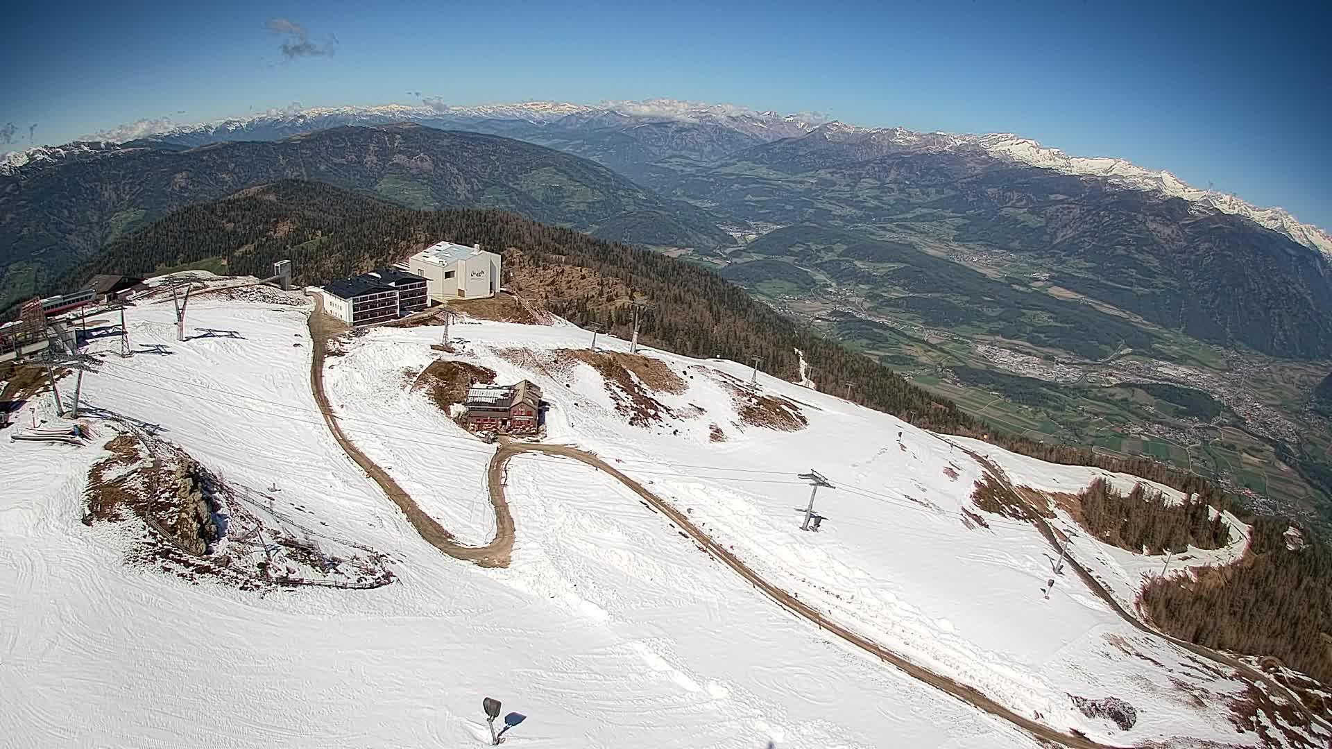 Station de ski Kronplatz sommet | vue sur Brunico
