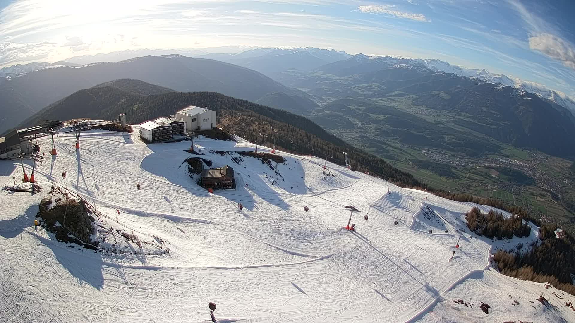 Smučišče Kronplatz – vrh | pogled na Bruneck