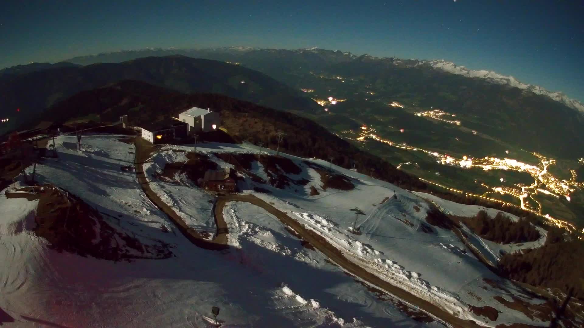 Kronplatz peak Ski resort | view to Bruneck