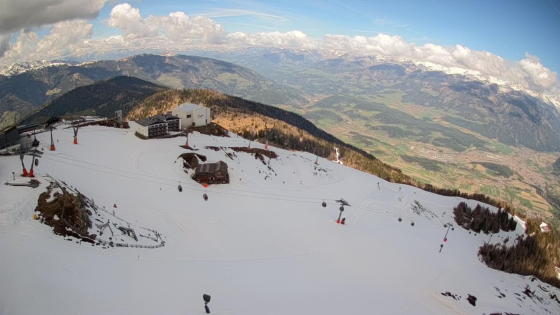 Skigebiet Kronplatz Gipfel | Blick auf Bruneck