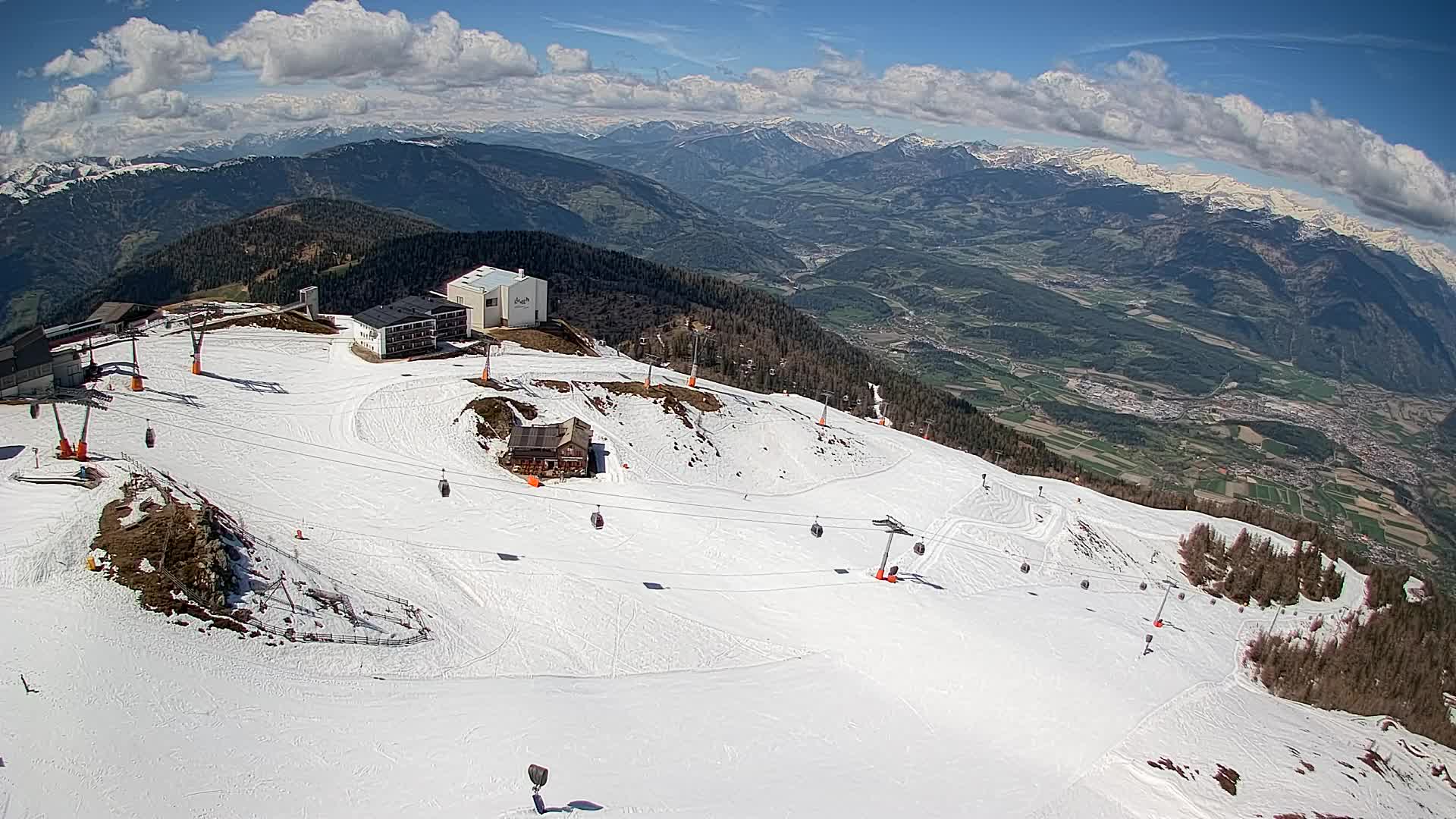 Station de ski Kronplatz sommet | vue sur Brunico