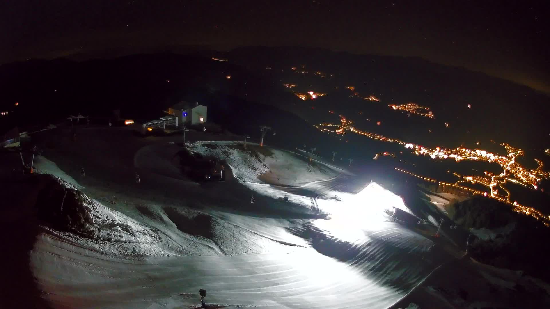 Kronplatz peak Ski resort | view to Bruneck