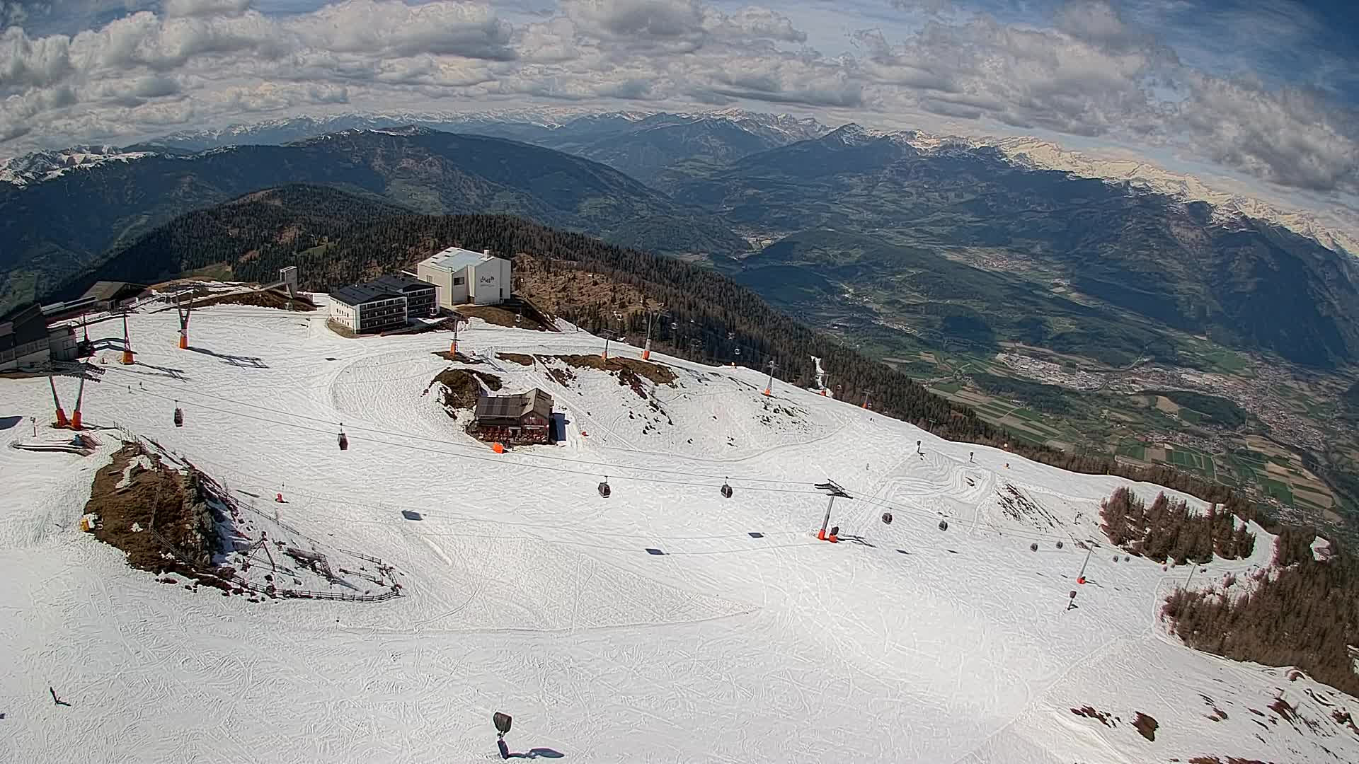 Smučišče Kronplatz – vrh | pogled na Bruneck