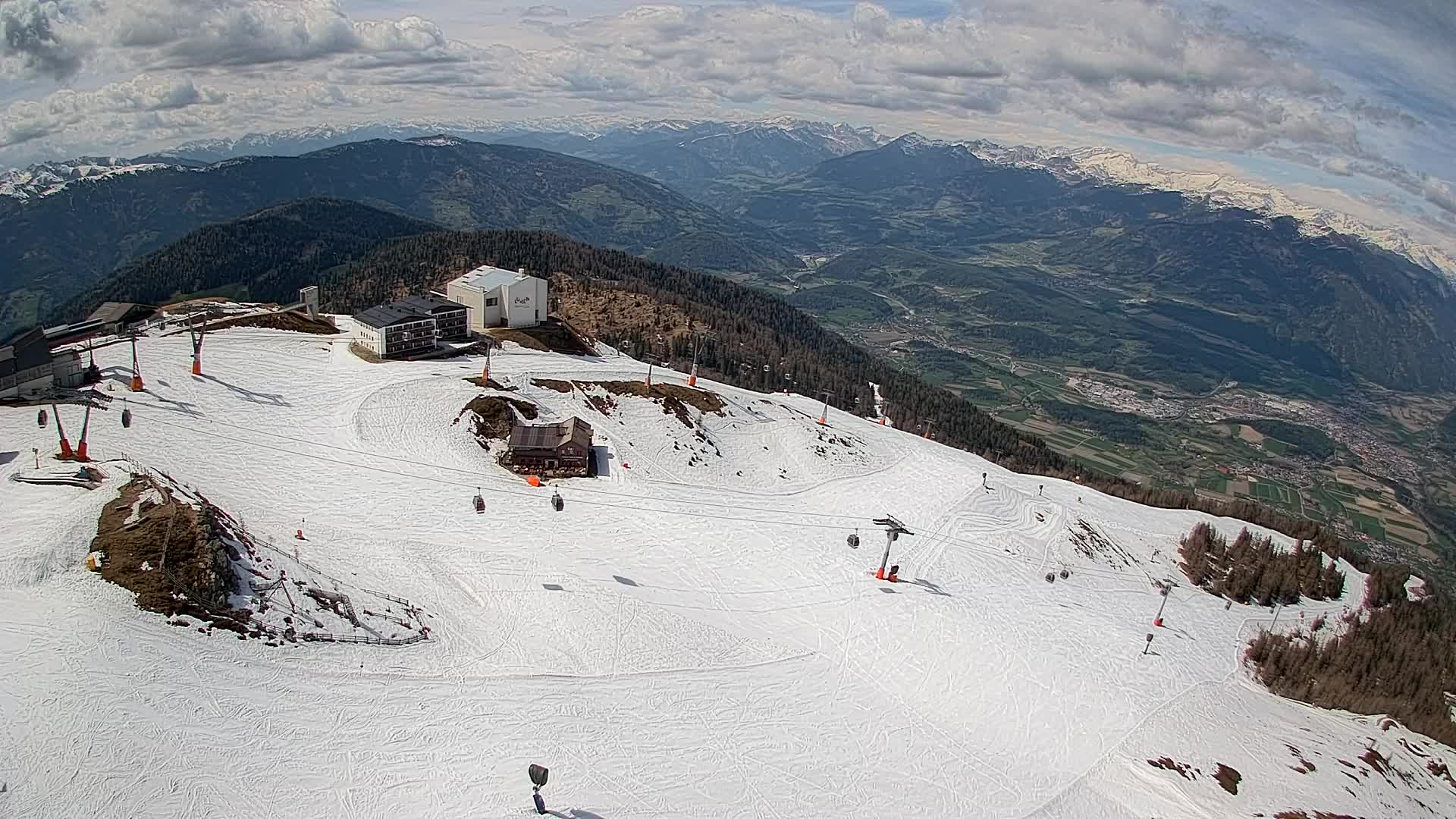 Kronplatz peak Ski resort | view to Bruneck