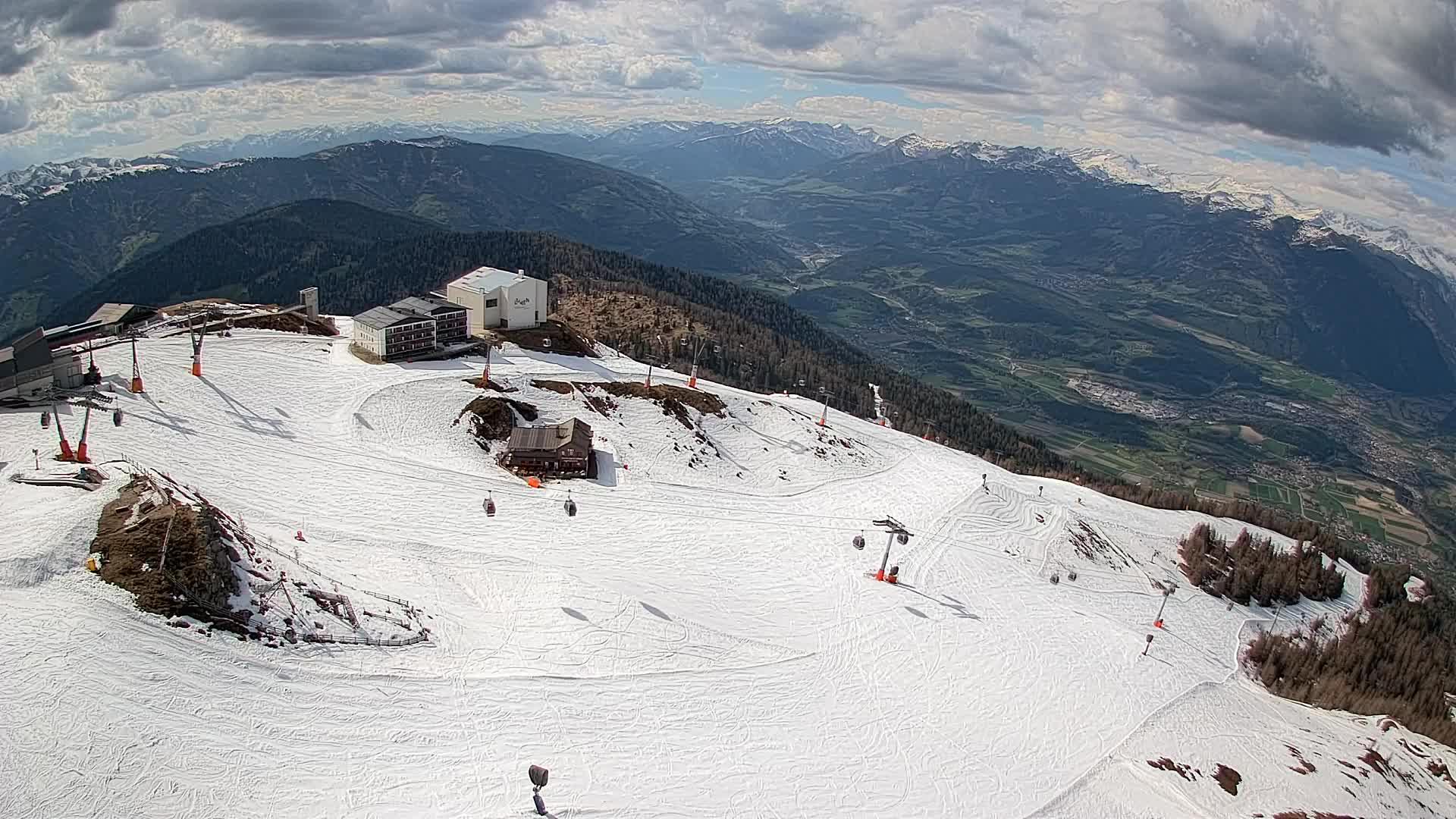 Kronplatz peak Ski resort | view to Bruneck