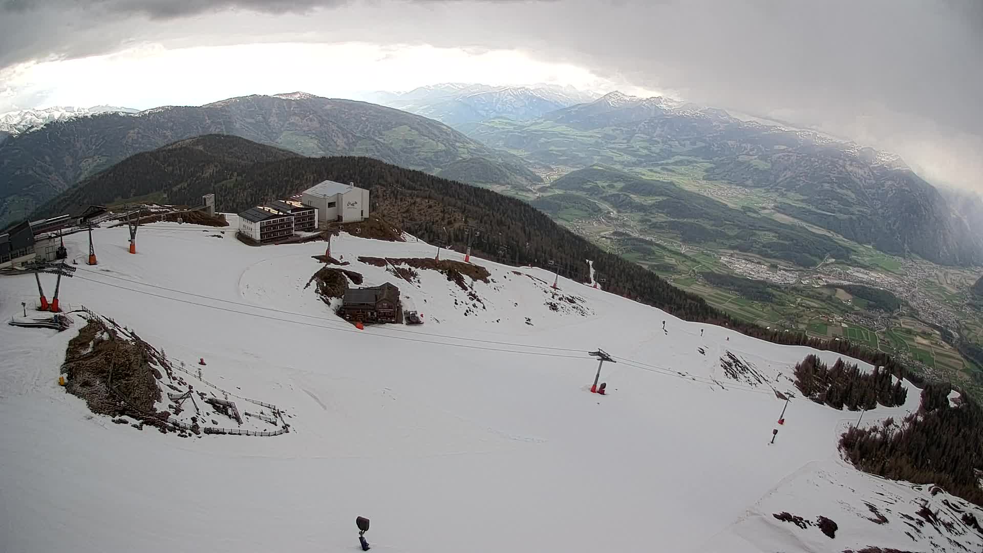 Smučišče Kronplatz – vrh | pogled na Bruneck