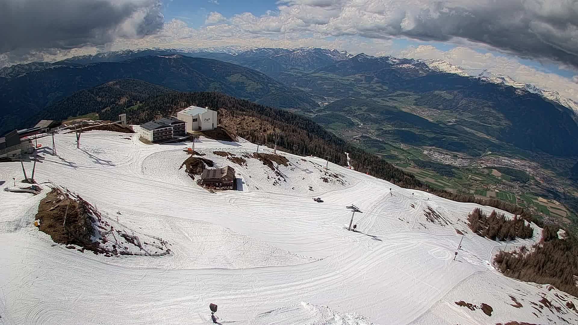 Skigebiet Kronplatz Gipfel | Blick auf Bruneck