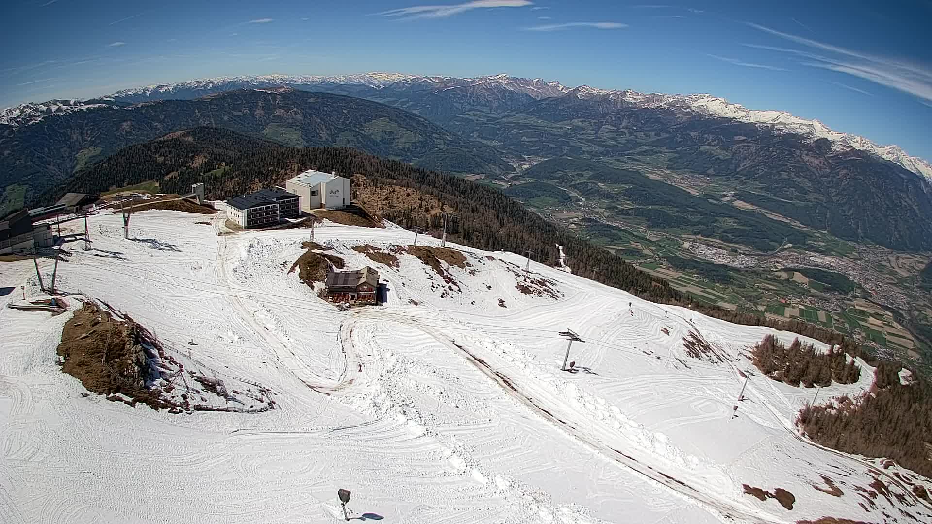 Stazione sciistica di Plan de Corones | vista su Brunico