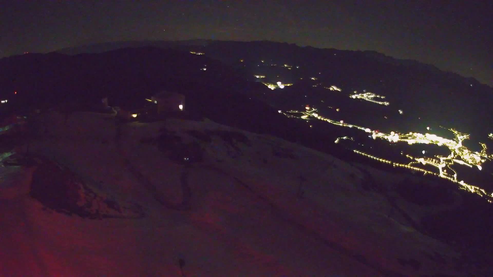 Kronplatz peak Ski resort | view to Bruneck