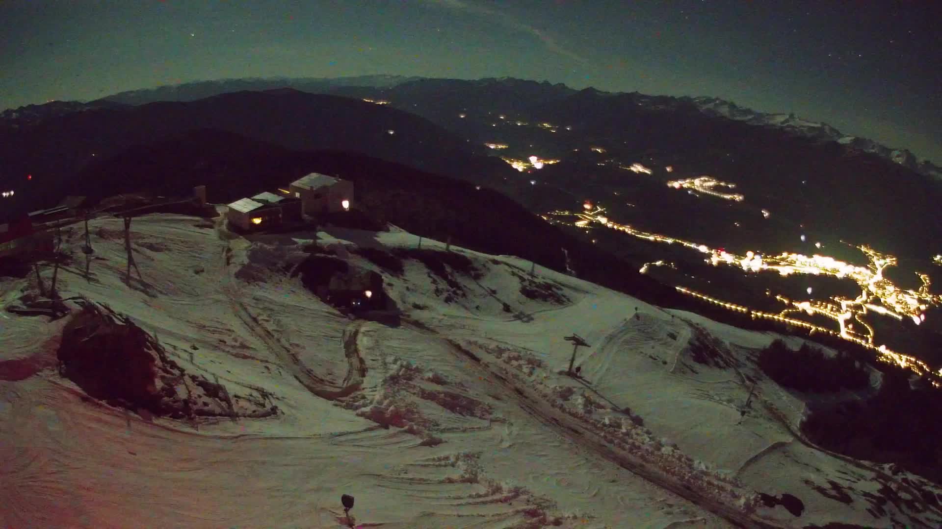 Skigebiet Kronplatz Gipfel | Blick auf Bruneck