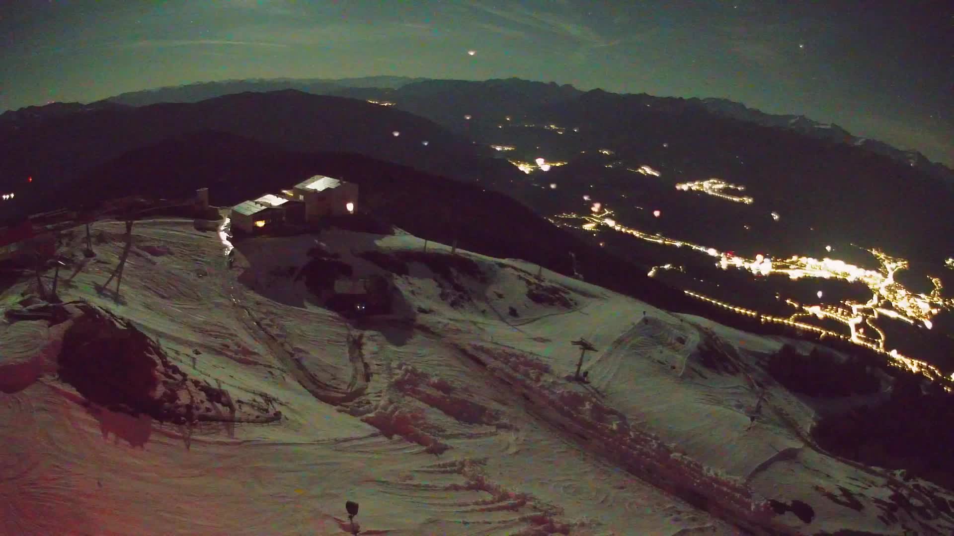 Skigebiet Kronplatz Gipfel | Blick auf Bruneck