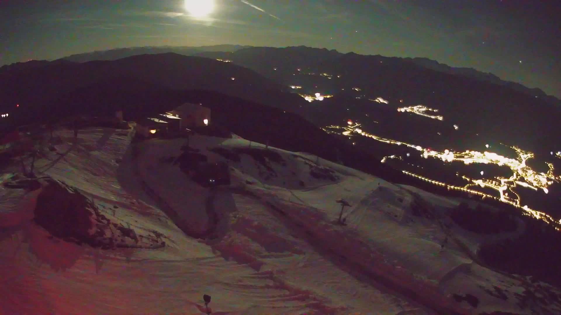 Skigebiet Kronplatz Gipfel | Blick auf Bruneck