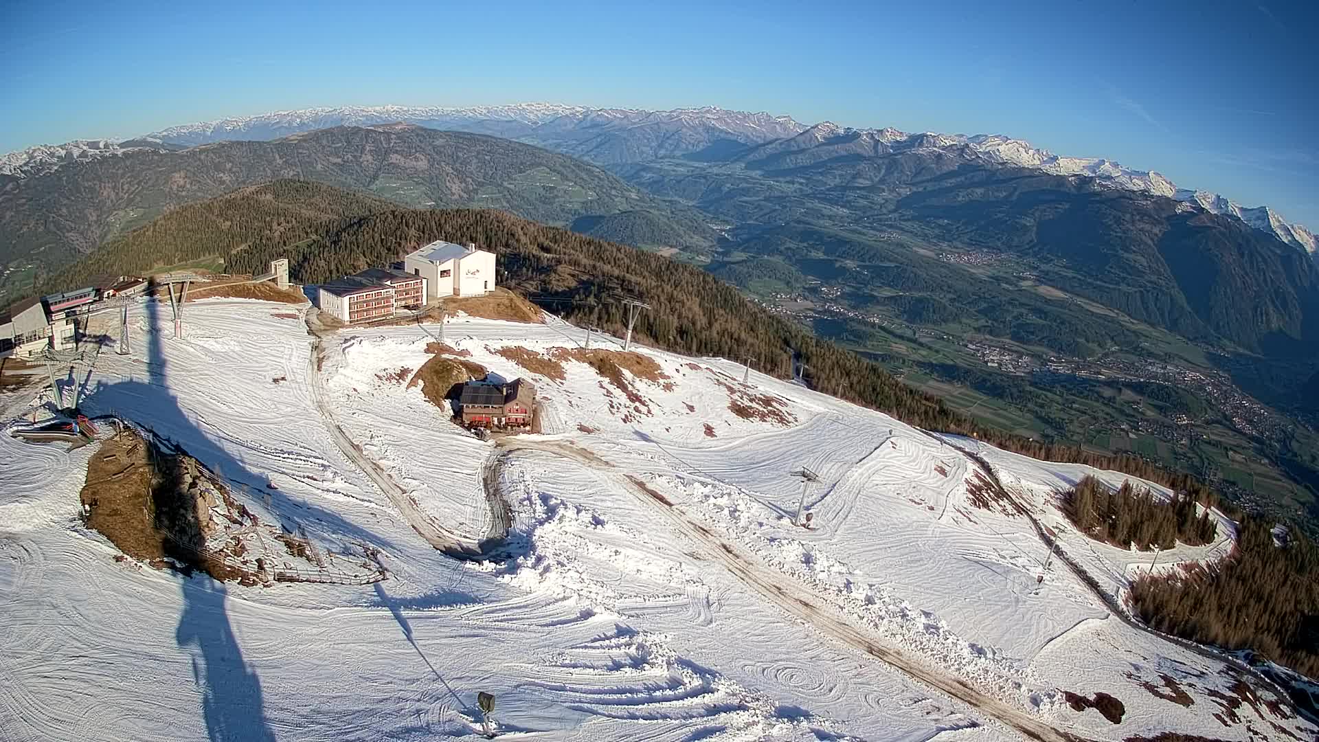 Station de ski Kronplatz sommet | vue sur Brunico