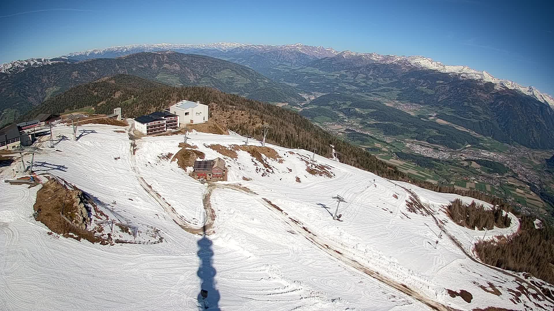 Station de ski Kronplatz sommet | vue sur Brunico