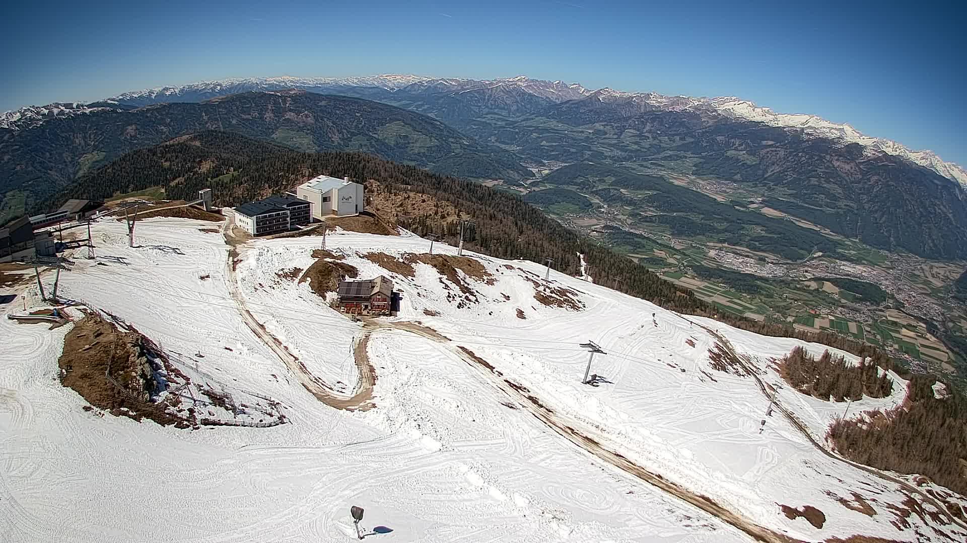 Skigebiet Kronplatz Gipfel | Blick auf Bruneck