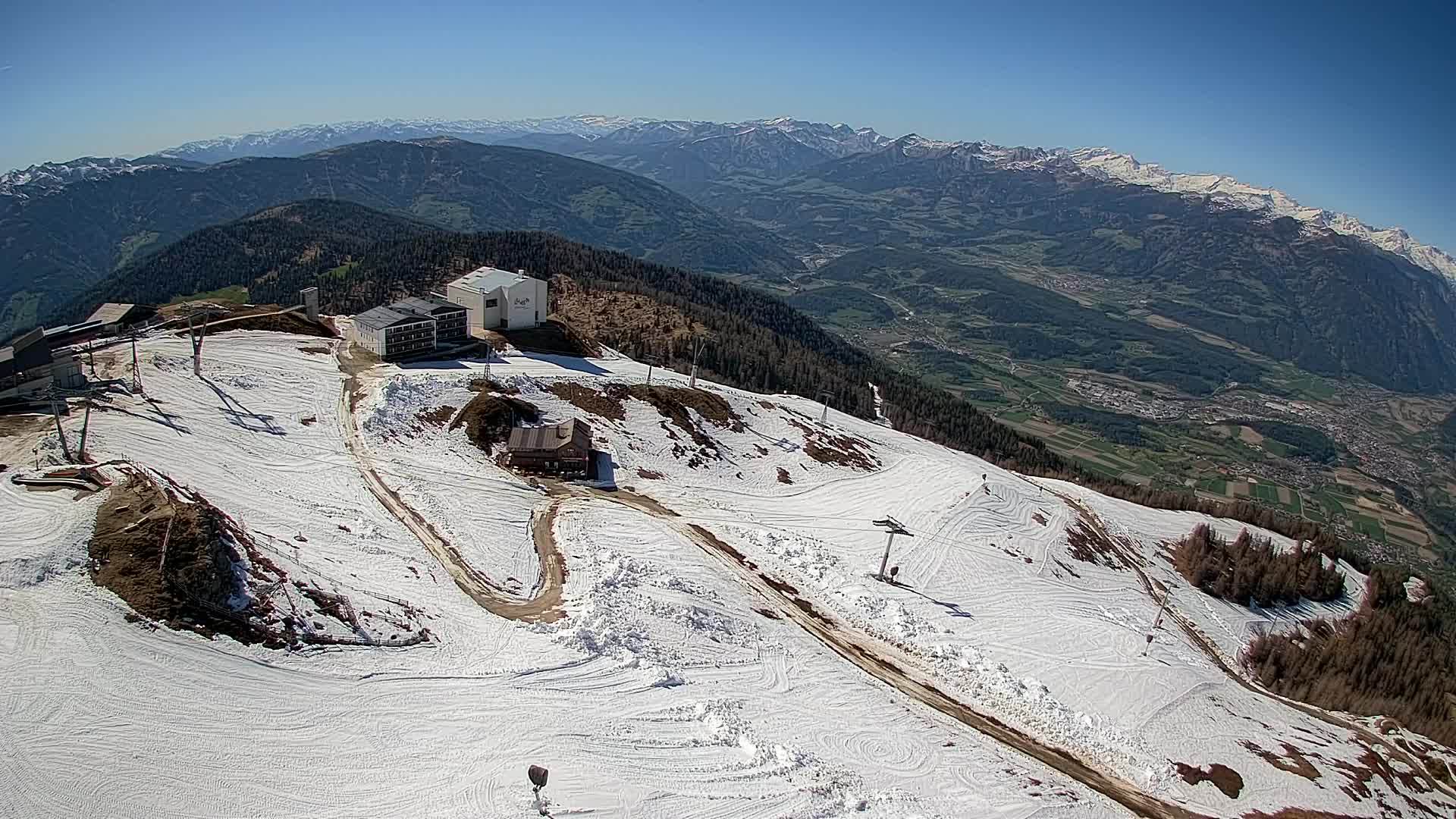 Skigebiet Kronplatz Gipfel | Blick auf Bruneck