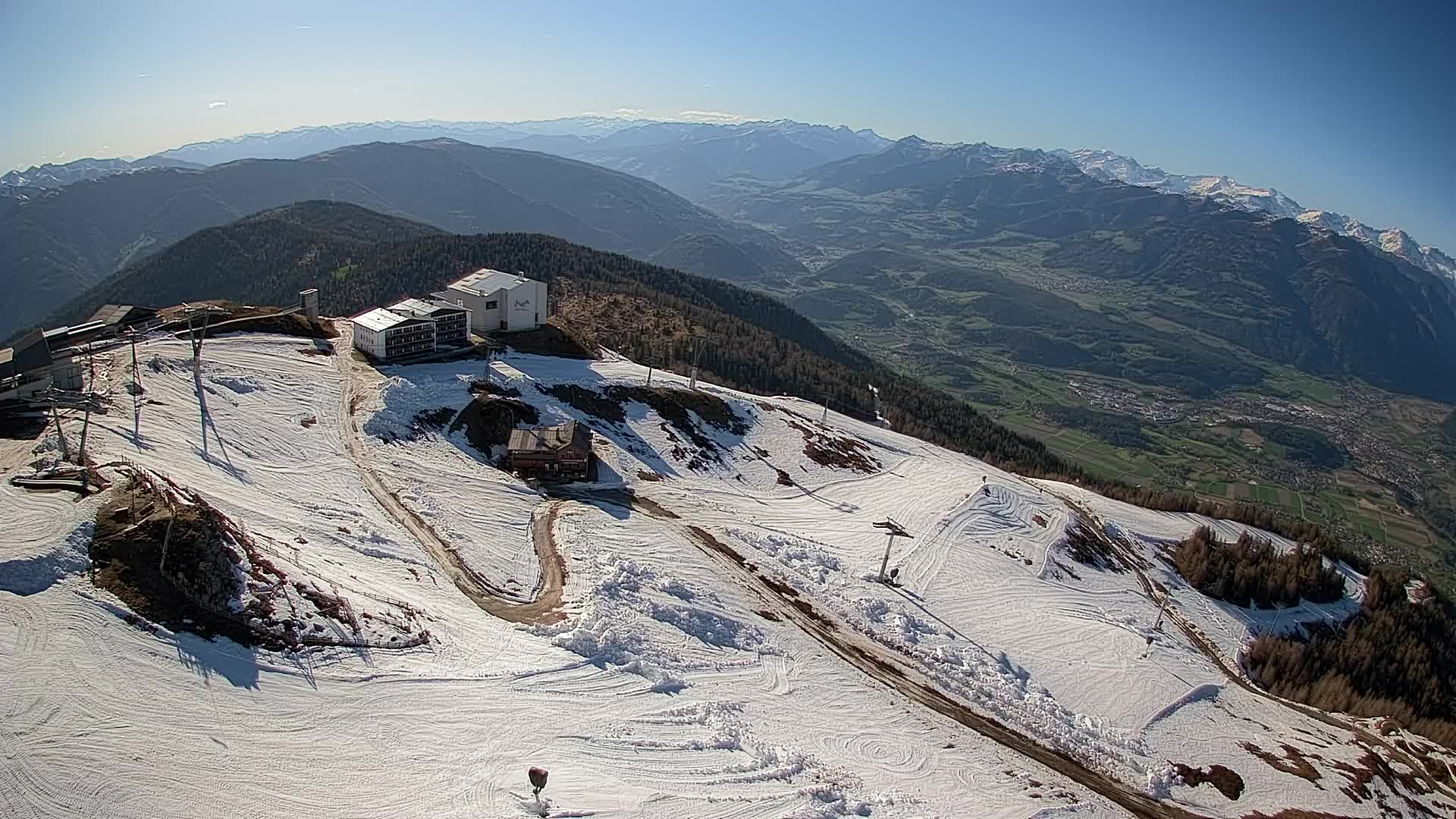 Kronplatz peak Ski resort | view to Bruneck