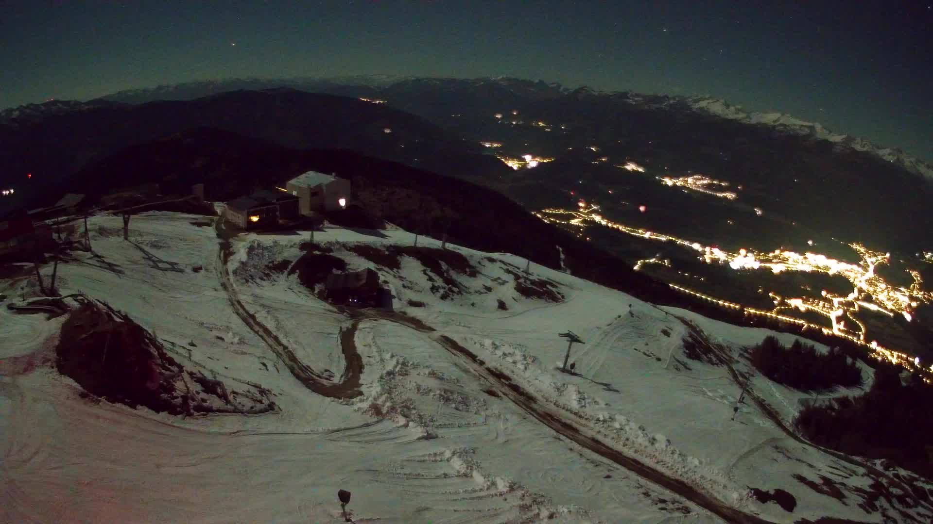 Kronplatz peak Ski resort | view to Bruneck