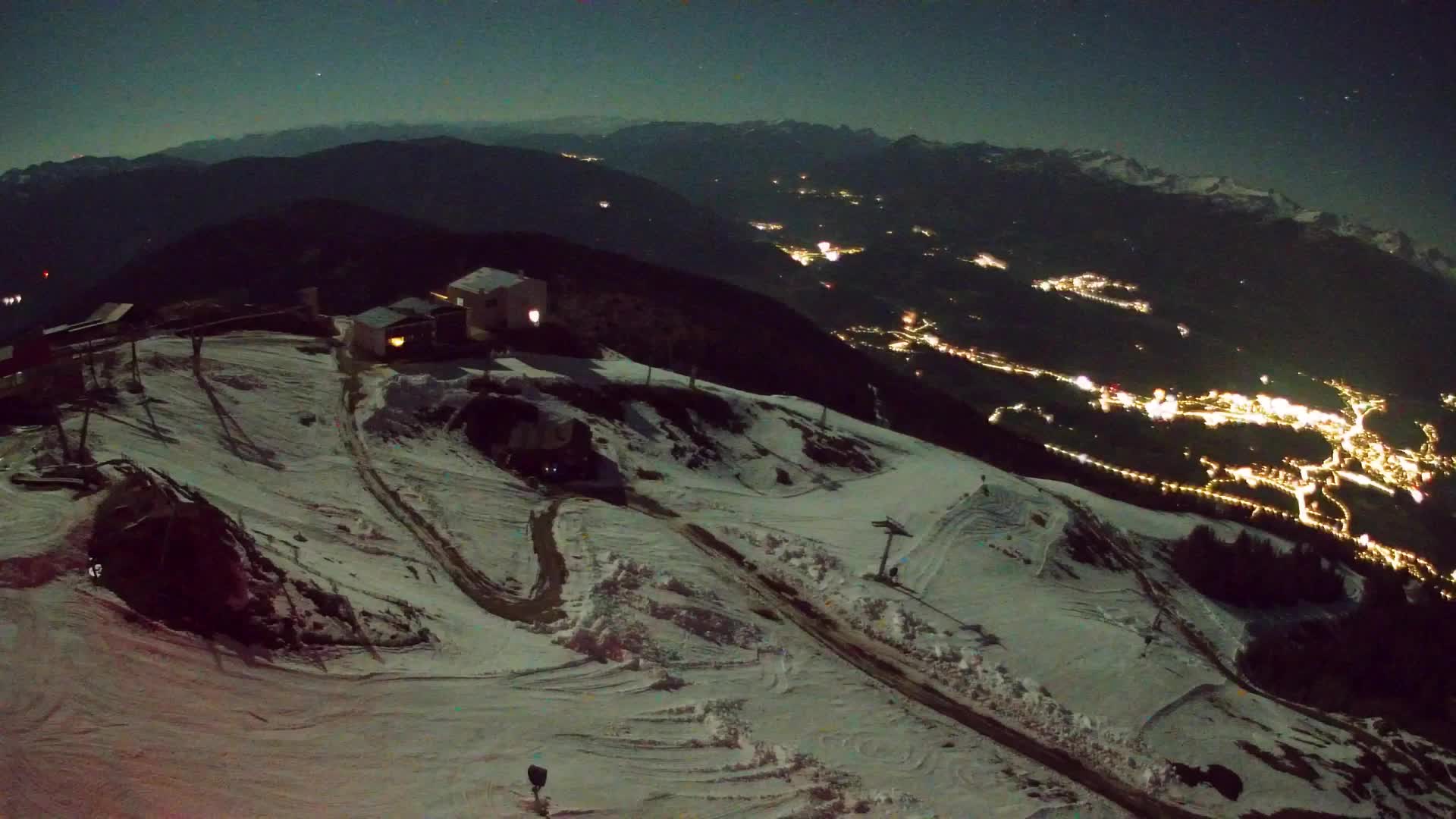 Skigebiet Kronplatz Gipfel | Blick auf Bruneck