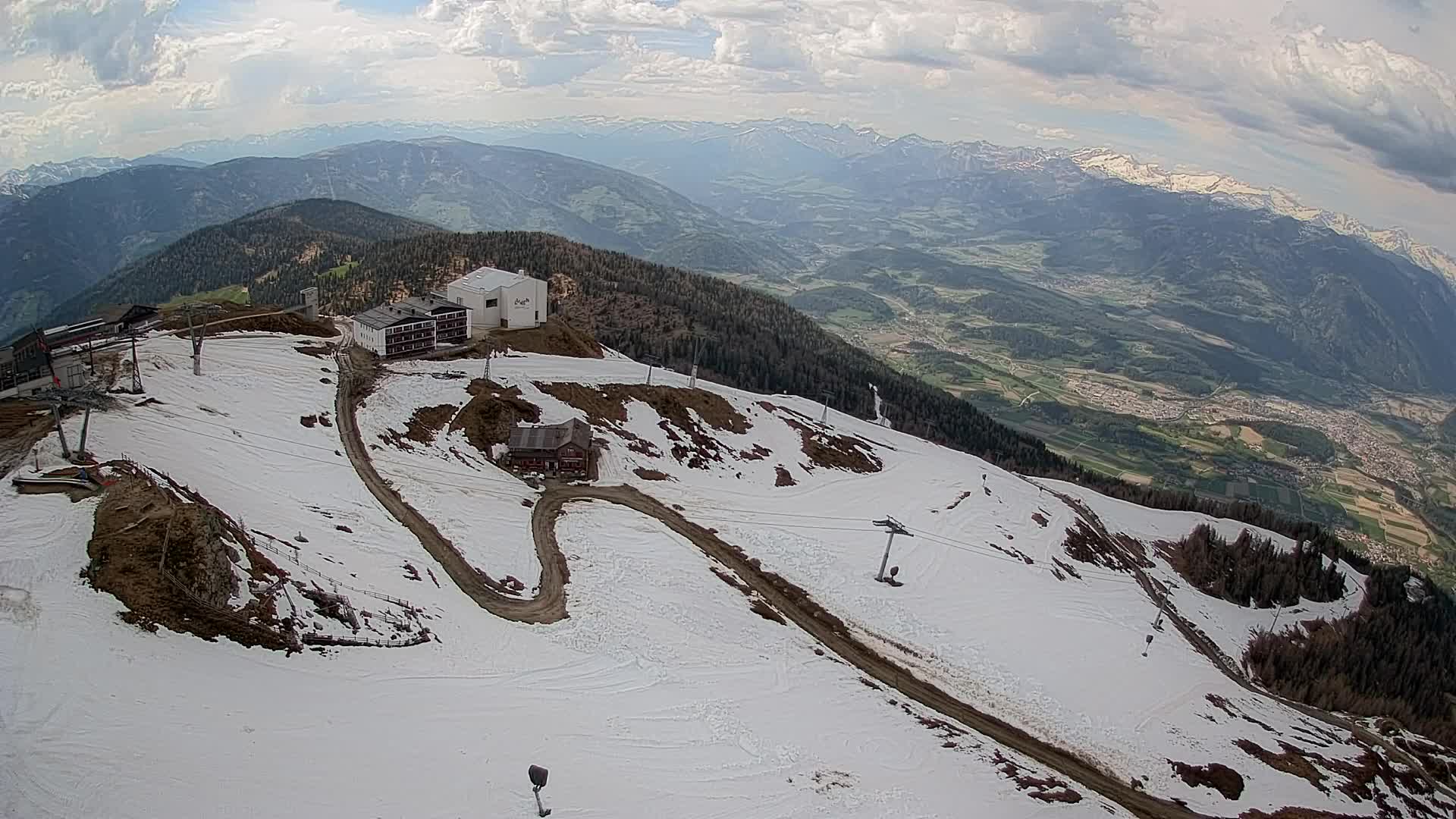 Kronplatz peak Ski resort | view to Bruneck
