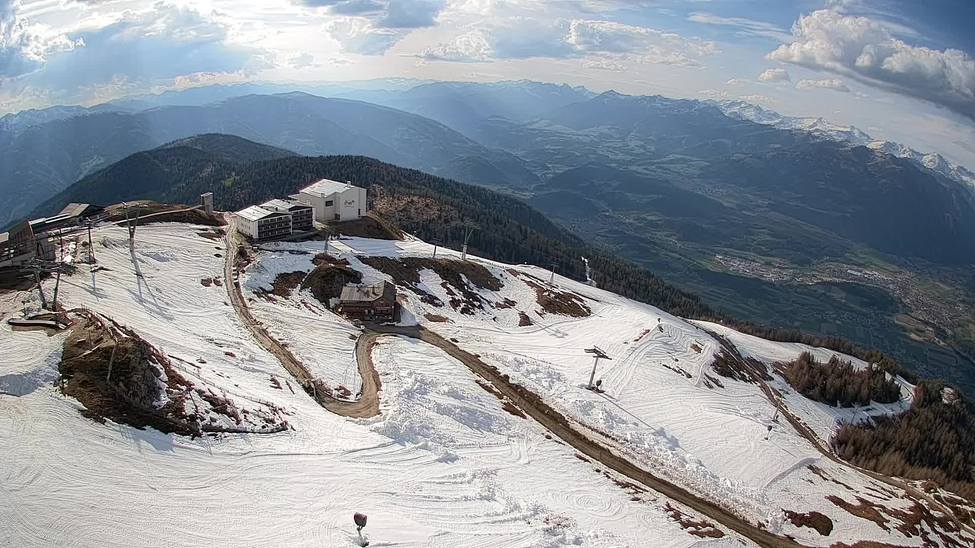 Smučišče Kronplatz – vrh | pogled na Bruneck