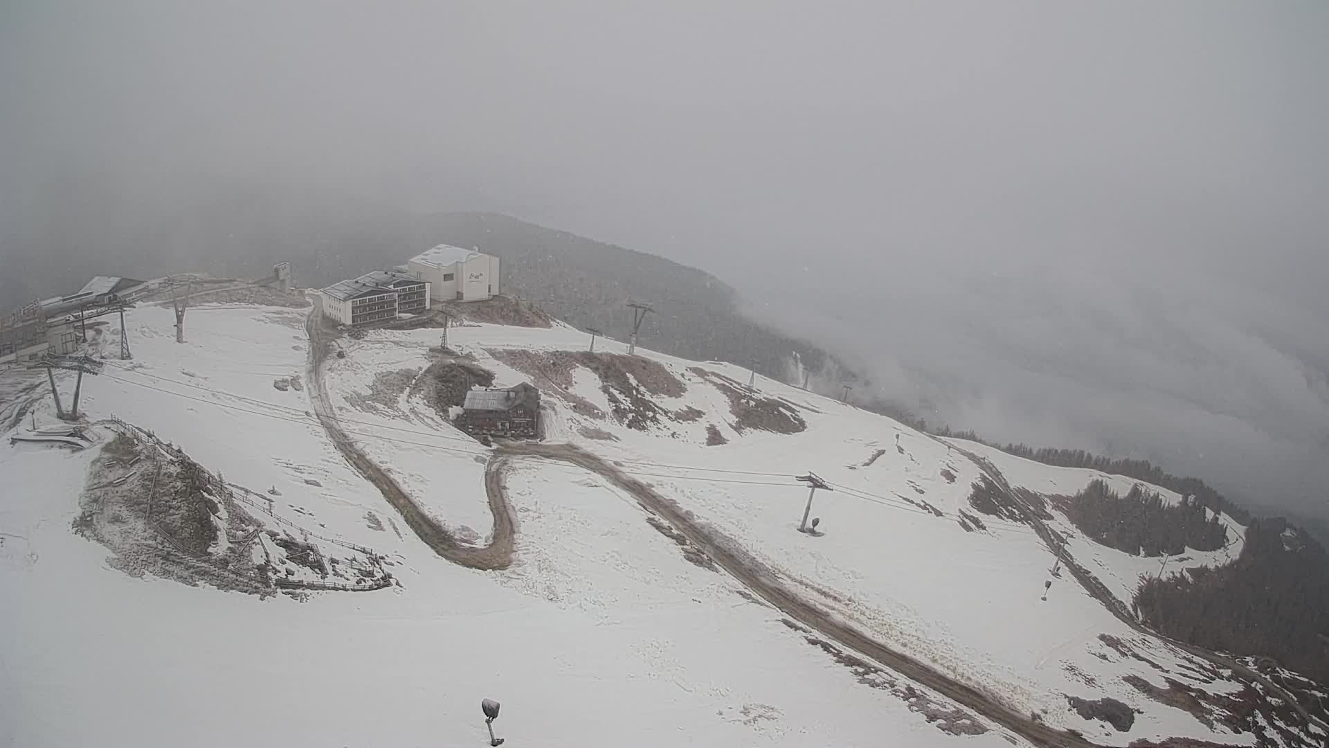Station de ski Kronplatz sommet | vue sur Brunico