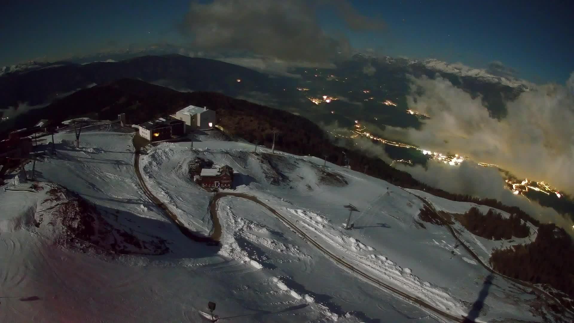 Kronplatz peak Ski resort | view to Bruneck