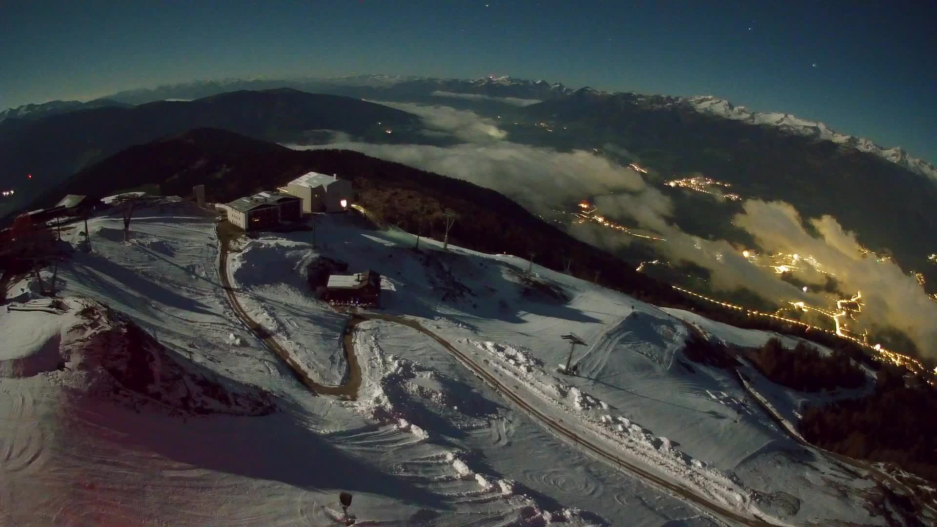 Stazione sciistica di Plan de Corones | vista su Brunico