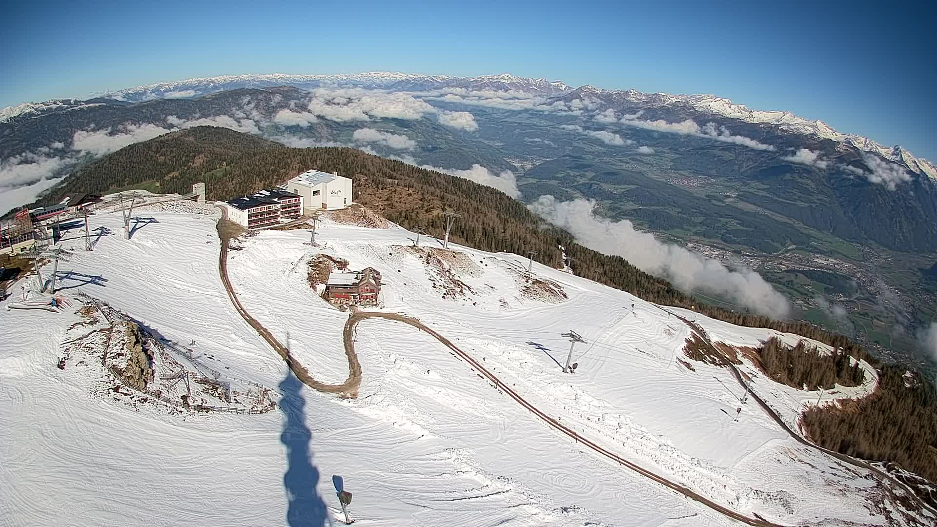 Skigebiet Kronplatz Gipfel | Blick auf Bruneck