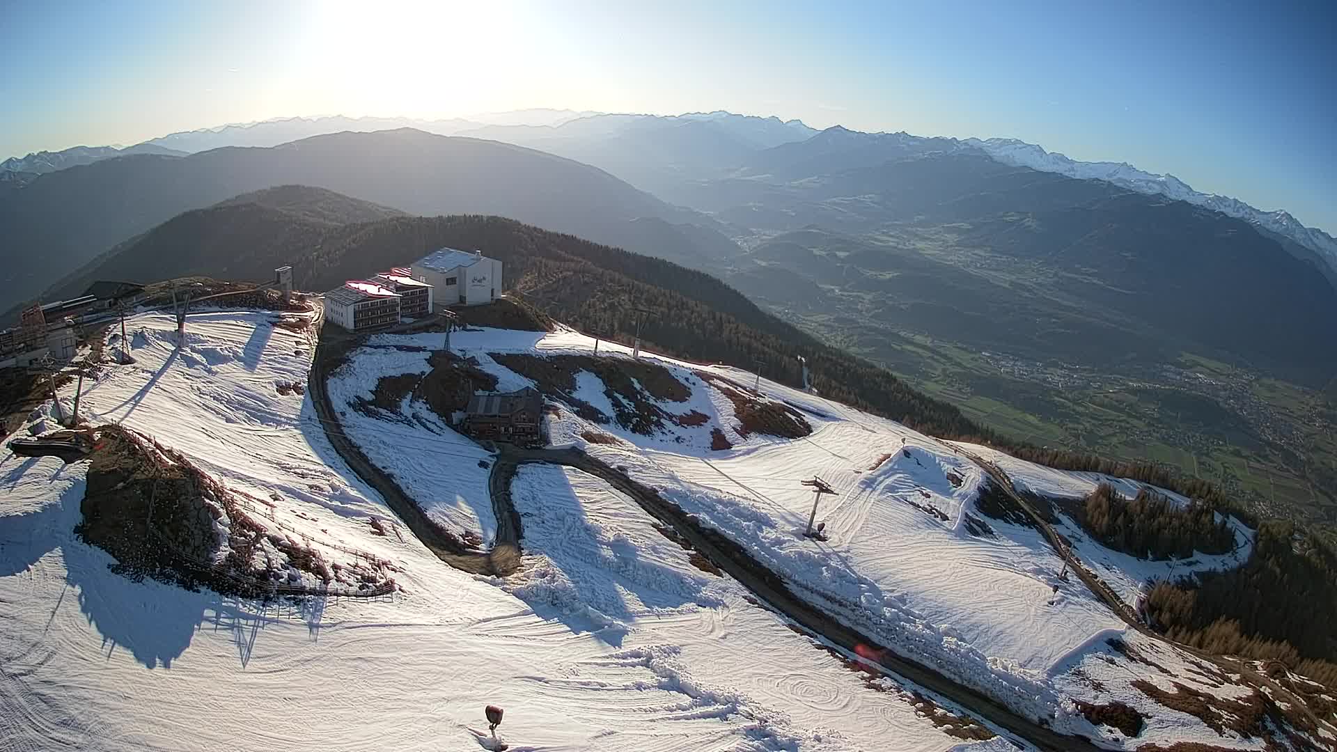 Stazione sciistica di Plan de Corones | vista su Brunico